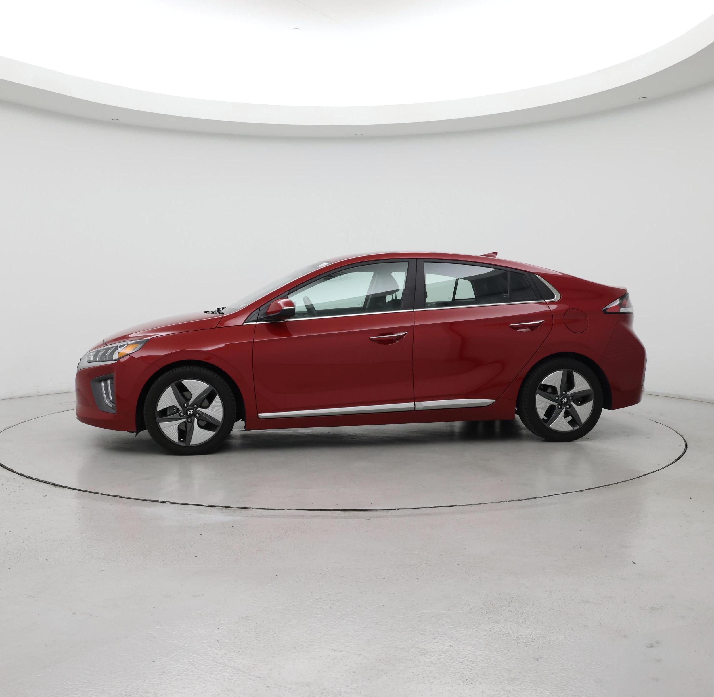 Thumbnail: 2022 Hyundai Ioniq - 3