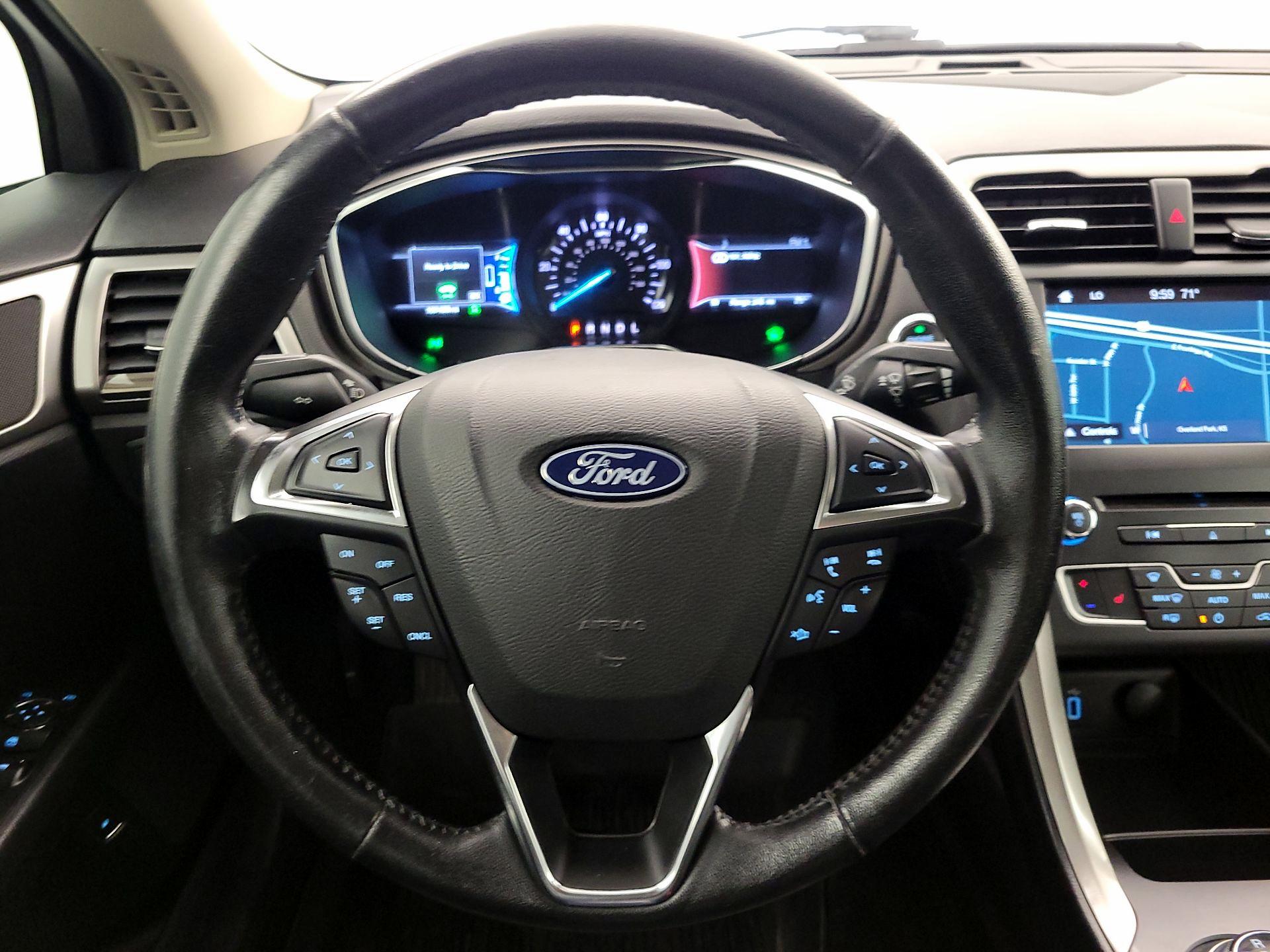 Thumbnail: 2018 Ford Fusion - 10