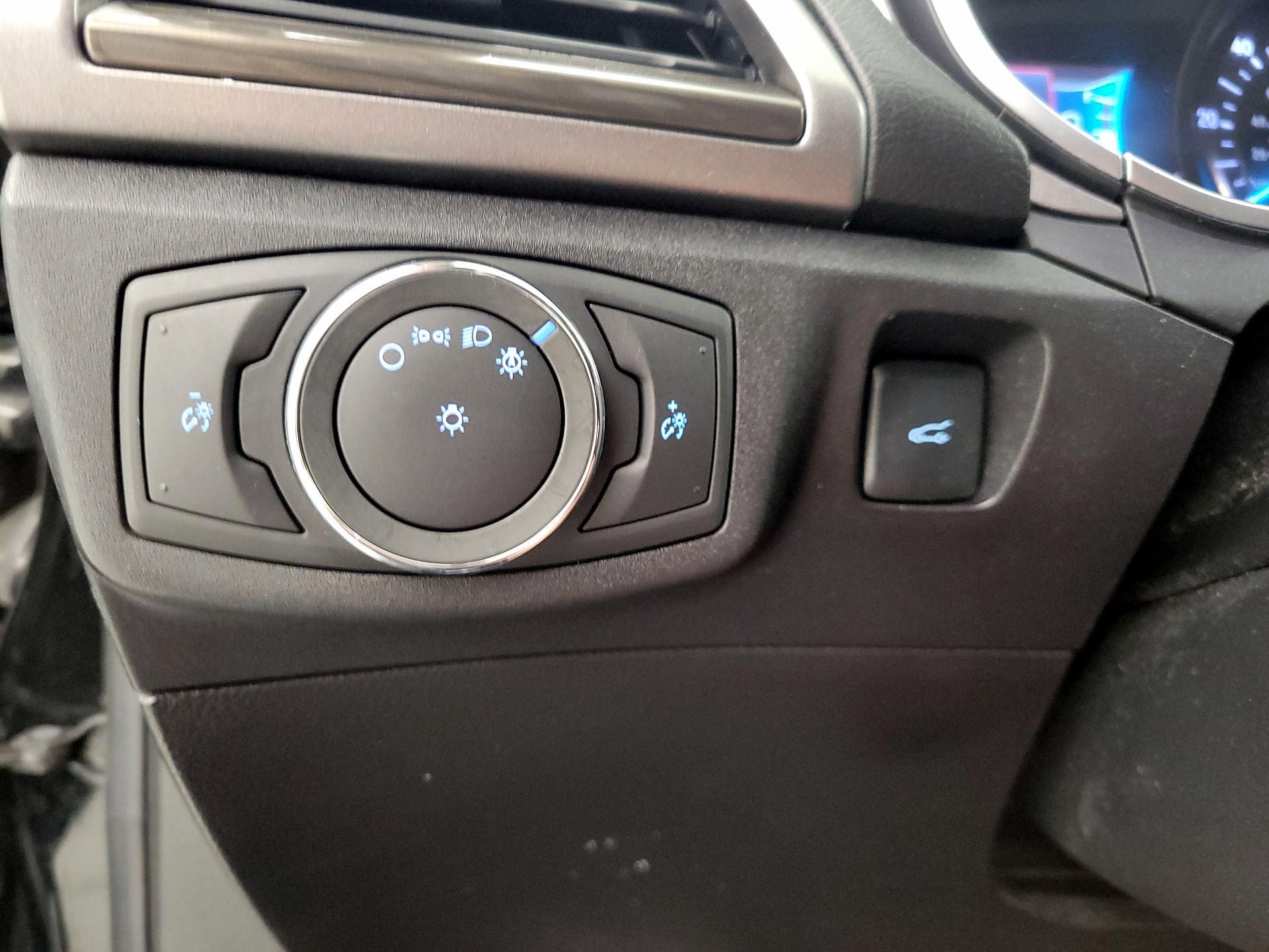 Thumbnail: 2018 Ford Fusion - 13