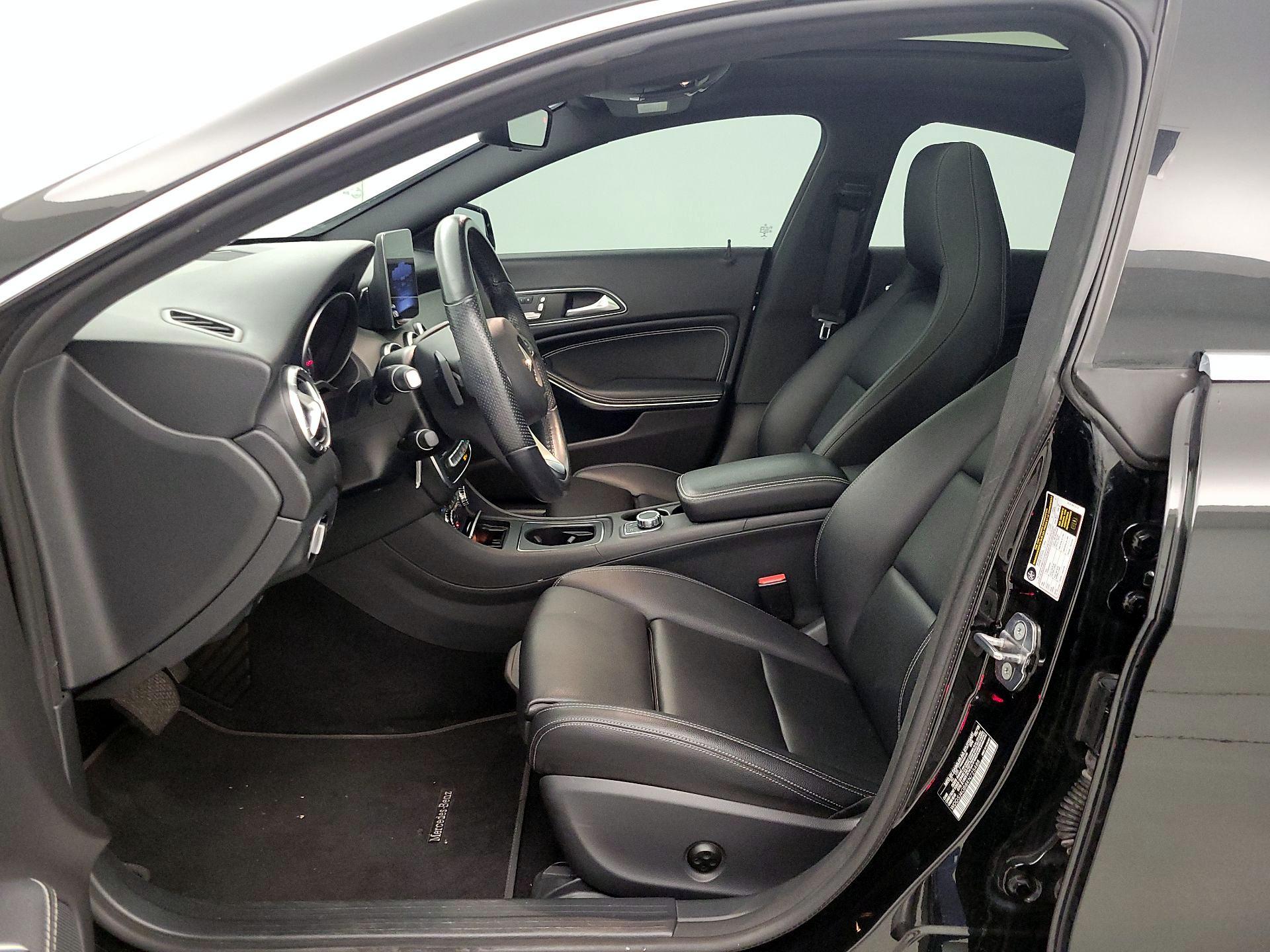 Thumbnail: 2019 Mercedes-Benz CLA - 11