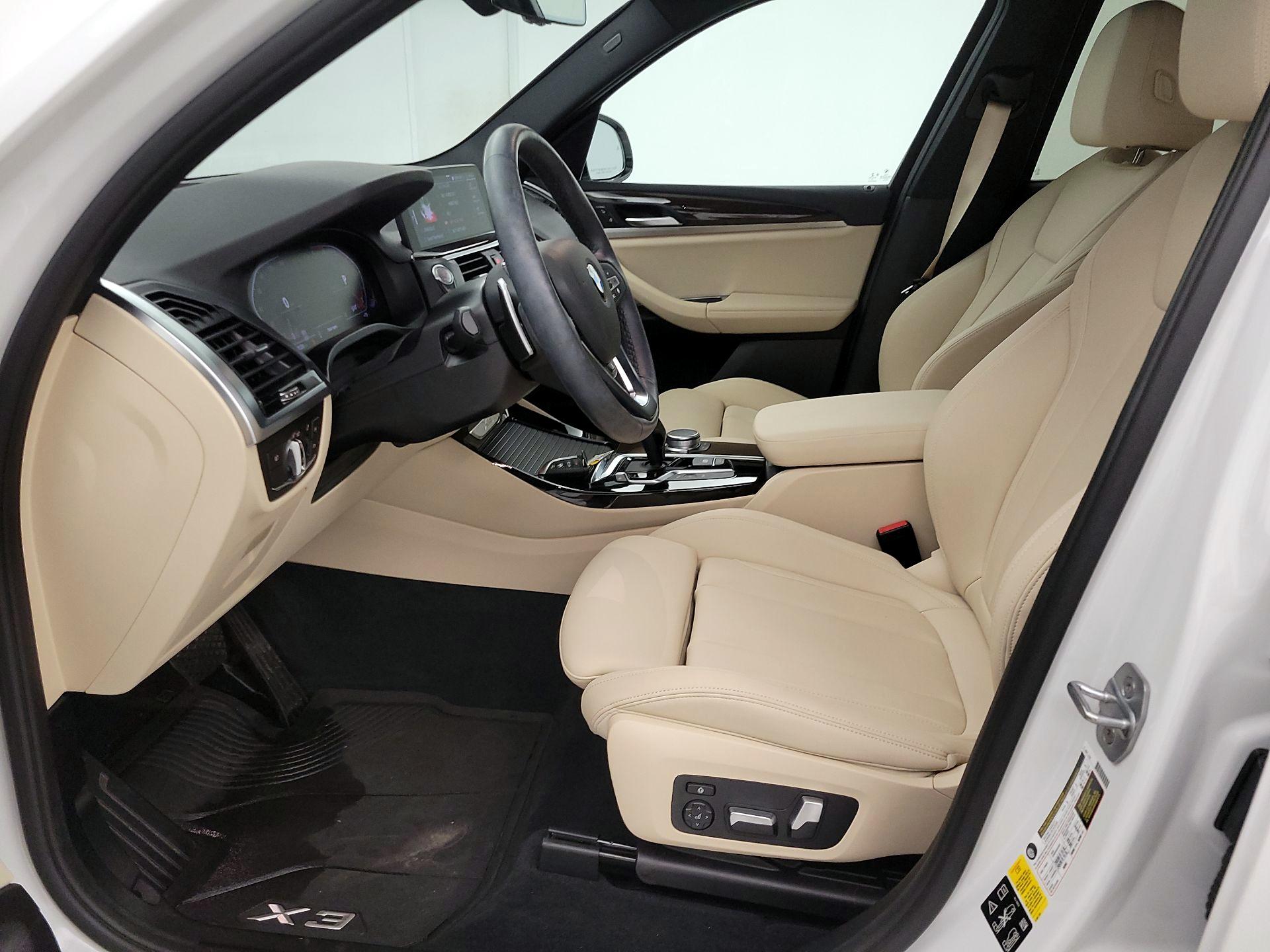 Thumbnail: 2020 BMW X3 - 11