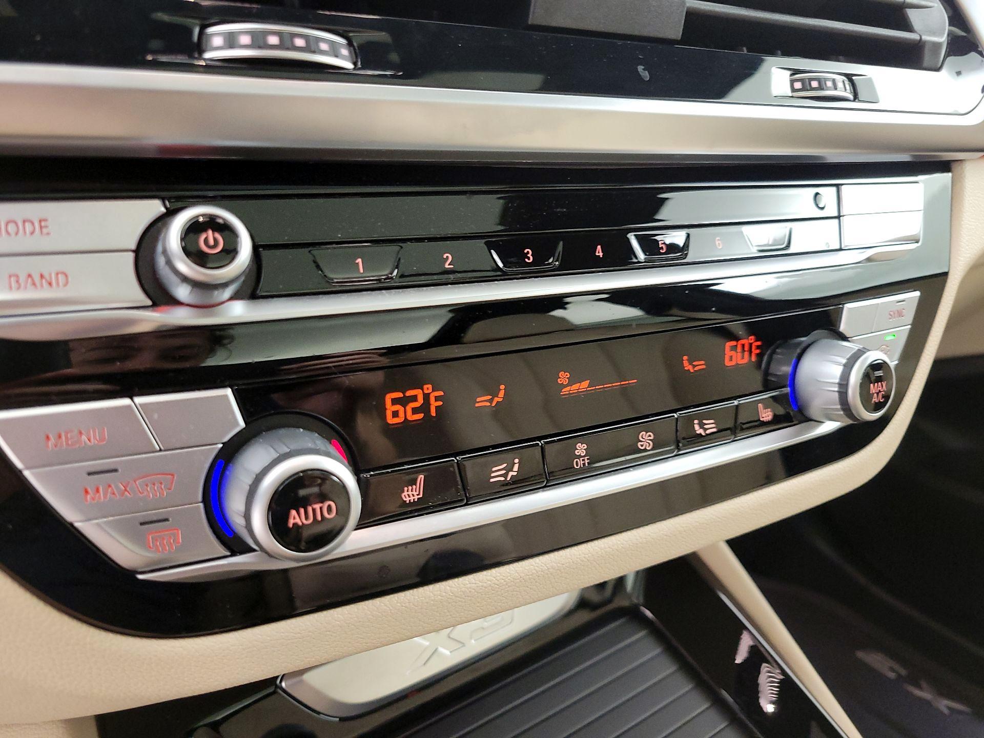 Thumbnail: 2020 BMW X3 - 17