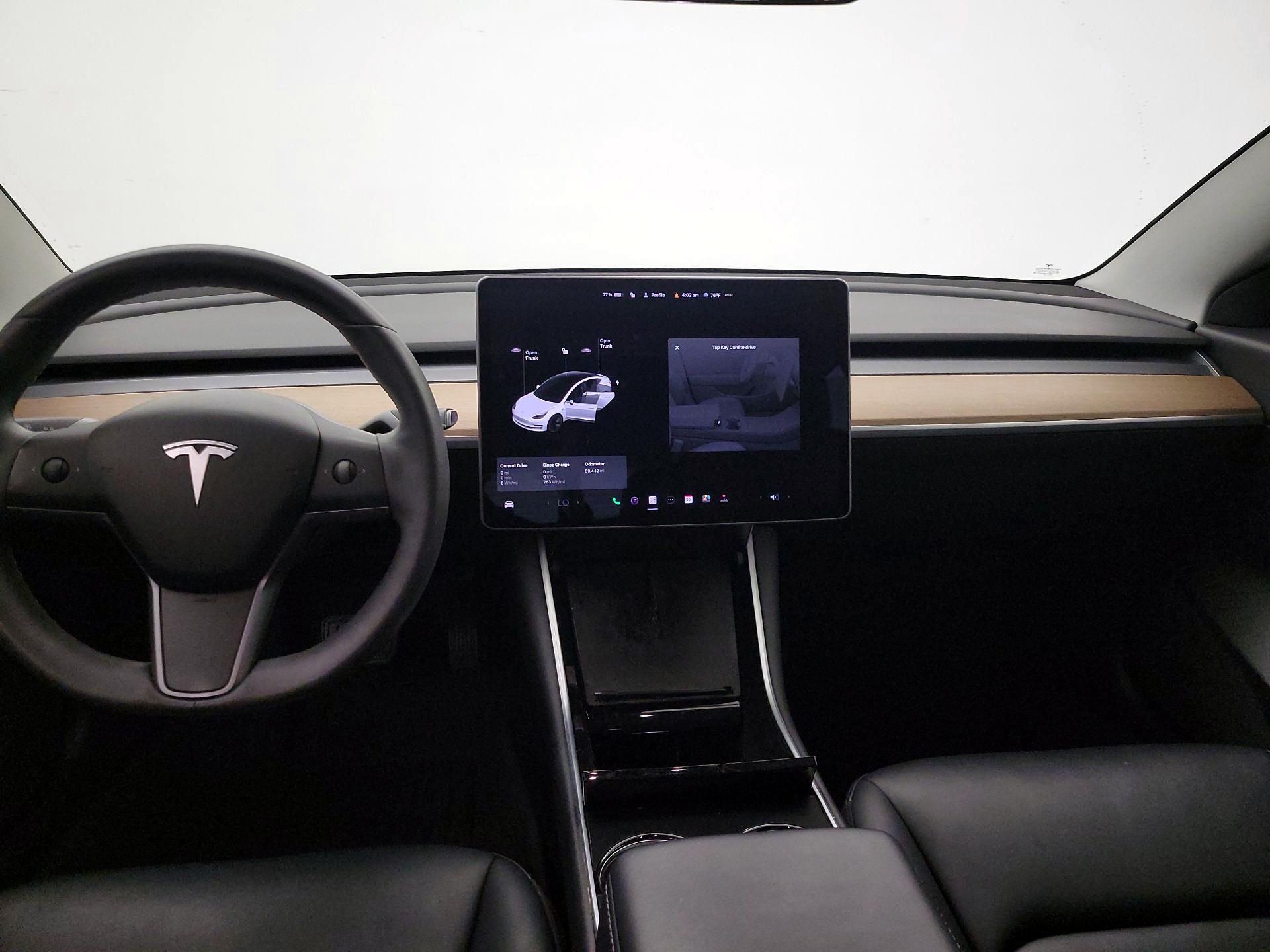 Thumbnail: 2020 Tesla Model 3 - 9