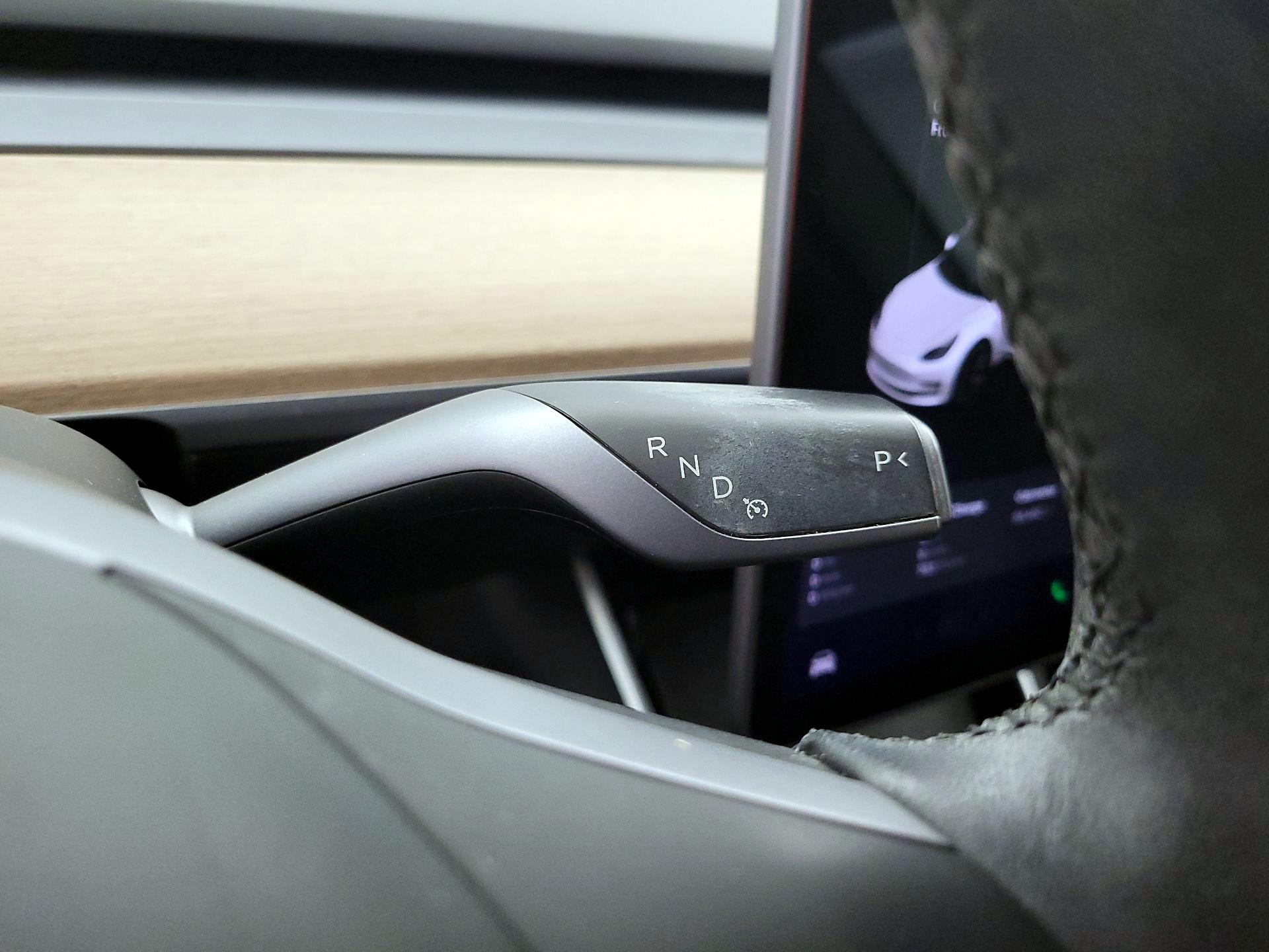 Thumbnail: 2020 Tesla Model 3 - 16