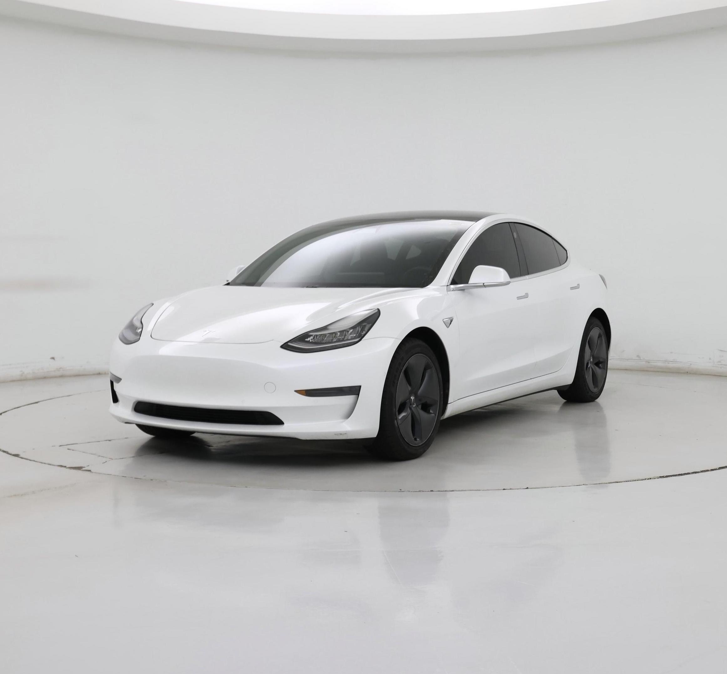 Thumbnail: 2020 Tesla Model 3 - 4