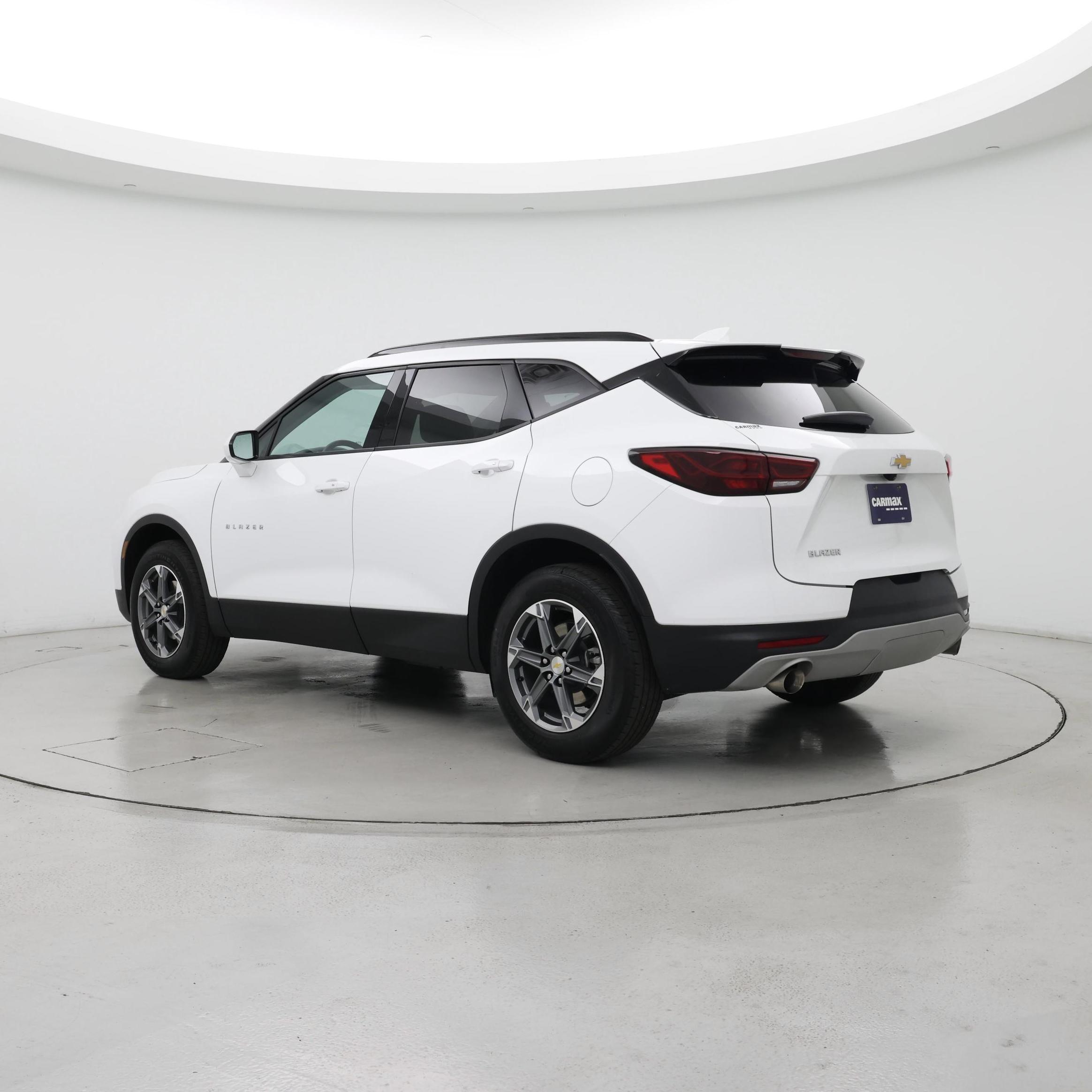 Thumbnail: 2023 Chevrolet Blazer - 2