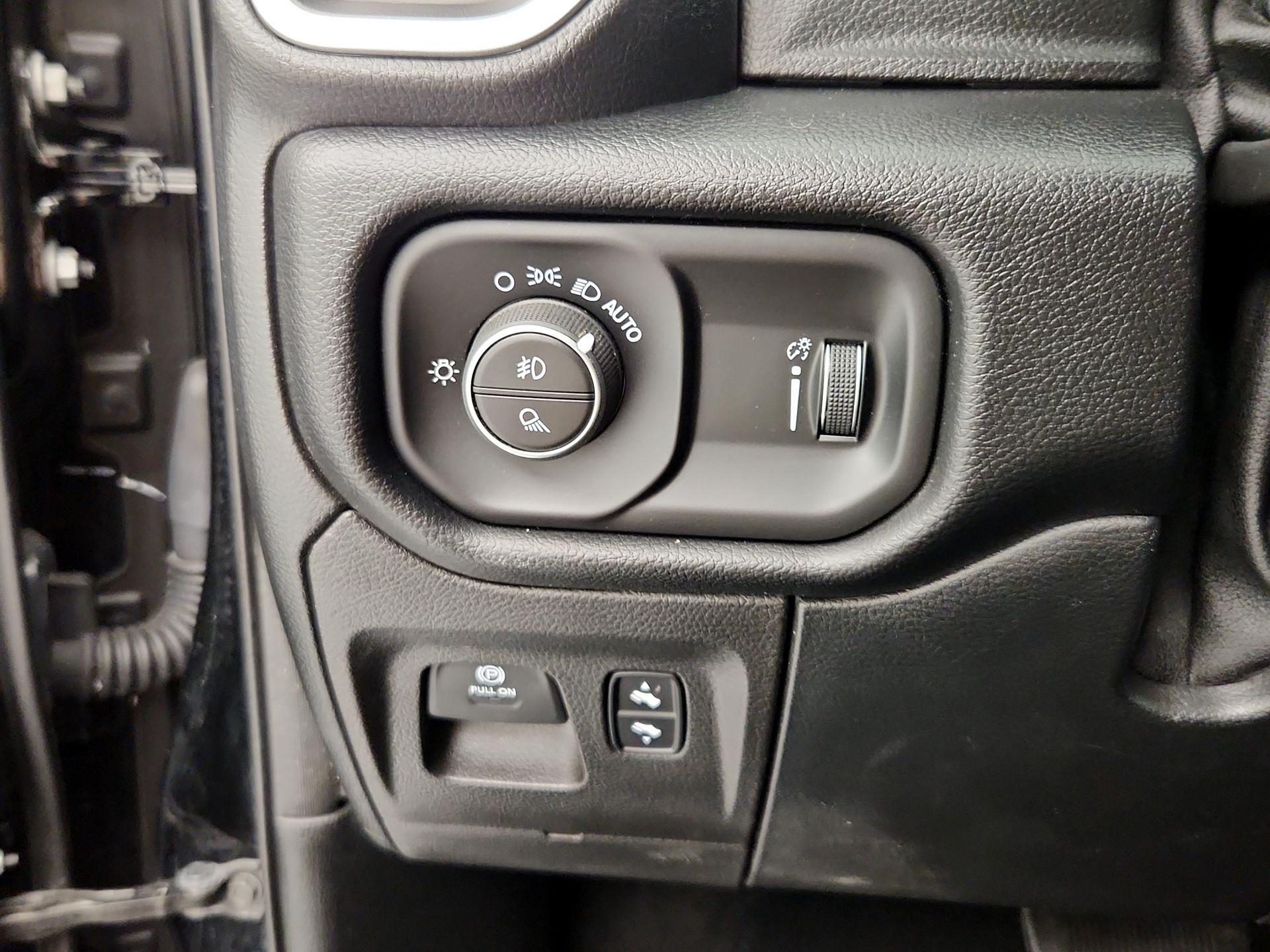 Thumbnail: 2020 RAM 1500 - 13