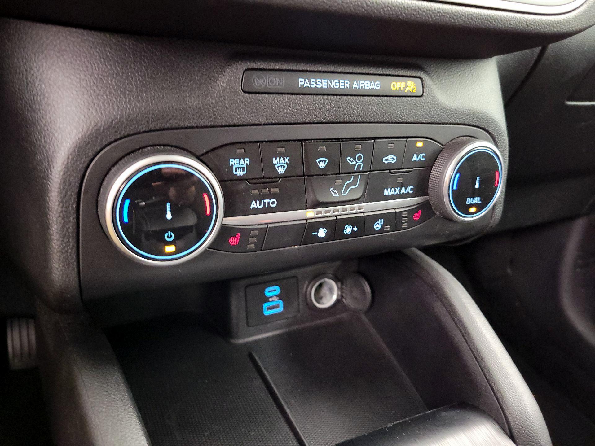 Thumbnail: 2023 Ford Escape - 16