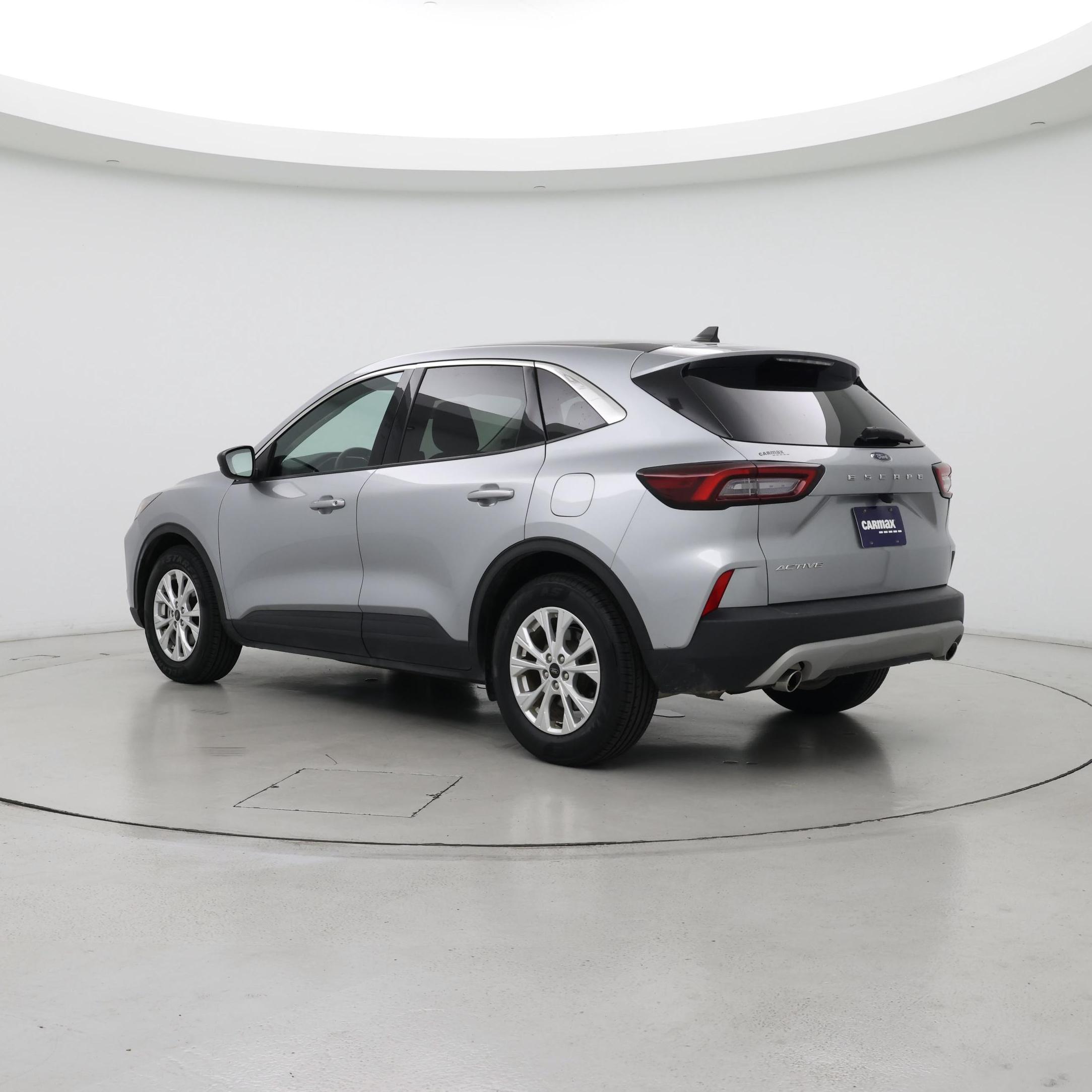 Thumbnail: 2023 Ford Escape - 2