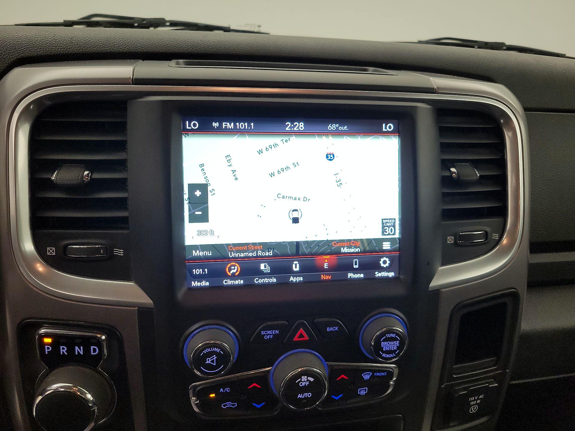 Thumbnail: 2023 RAM 1500 Classic - 14