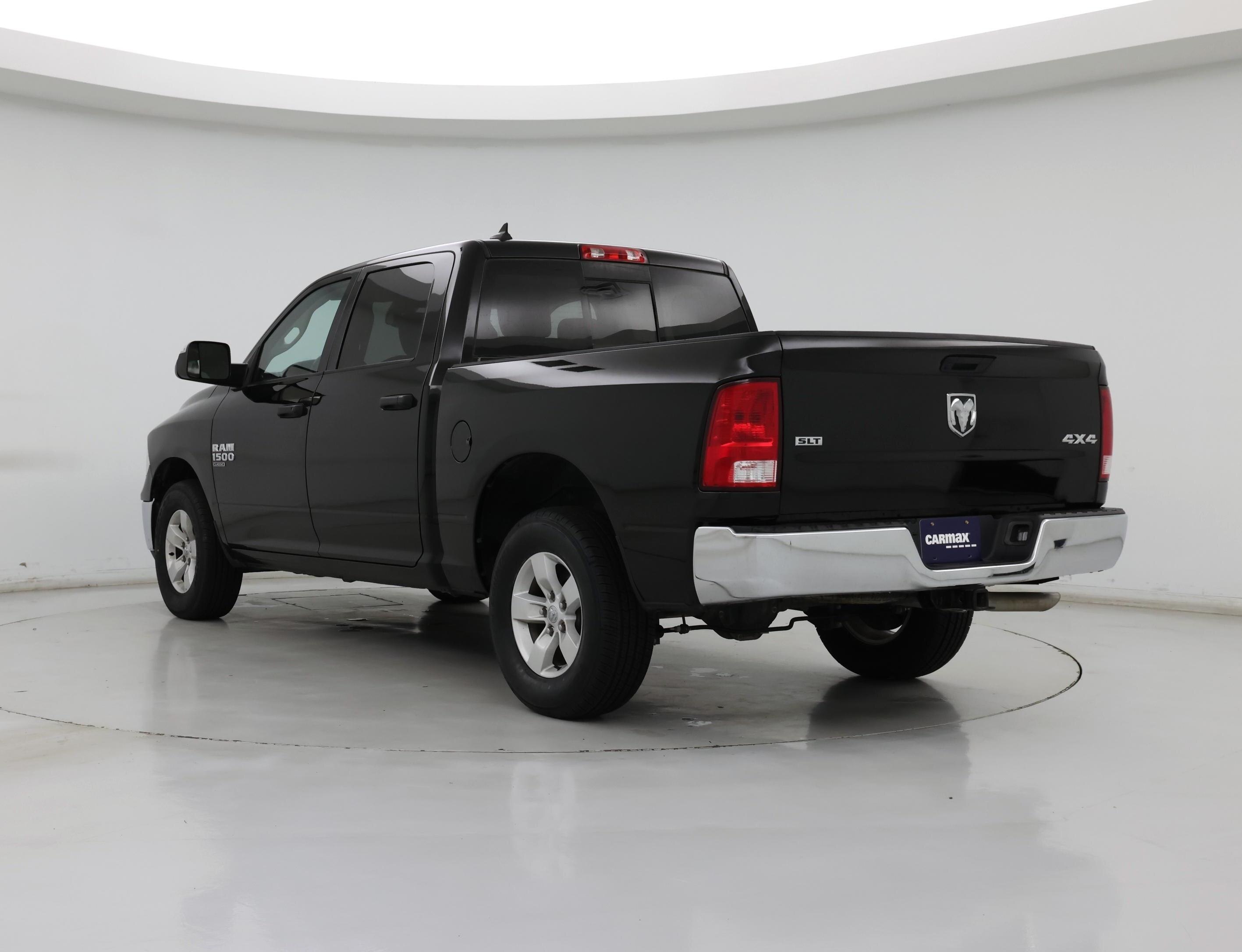 Thumbnail: 2023 RAM 1500 Classic - 2