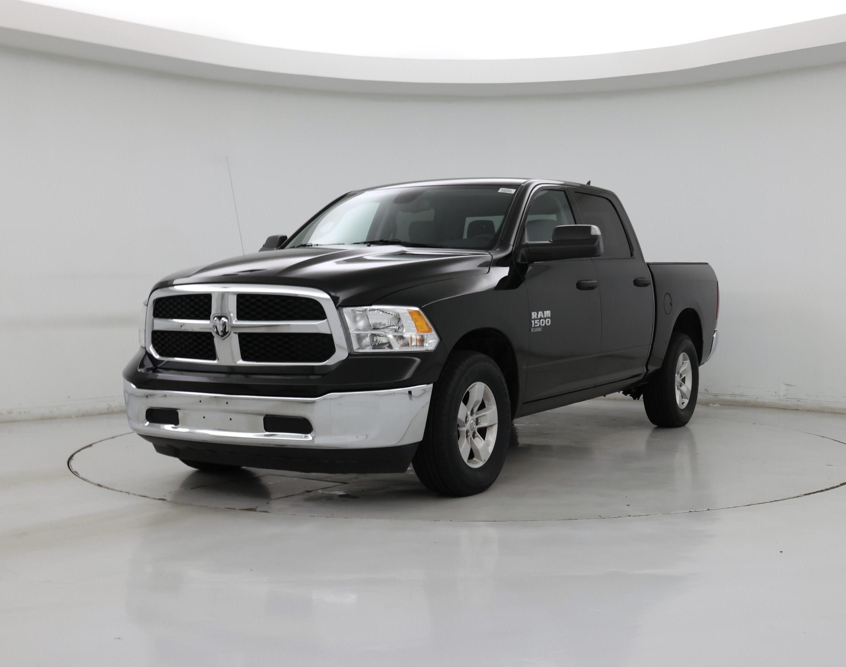 Thumbnail: 2023 RAM 1500 Classic - 4