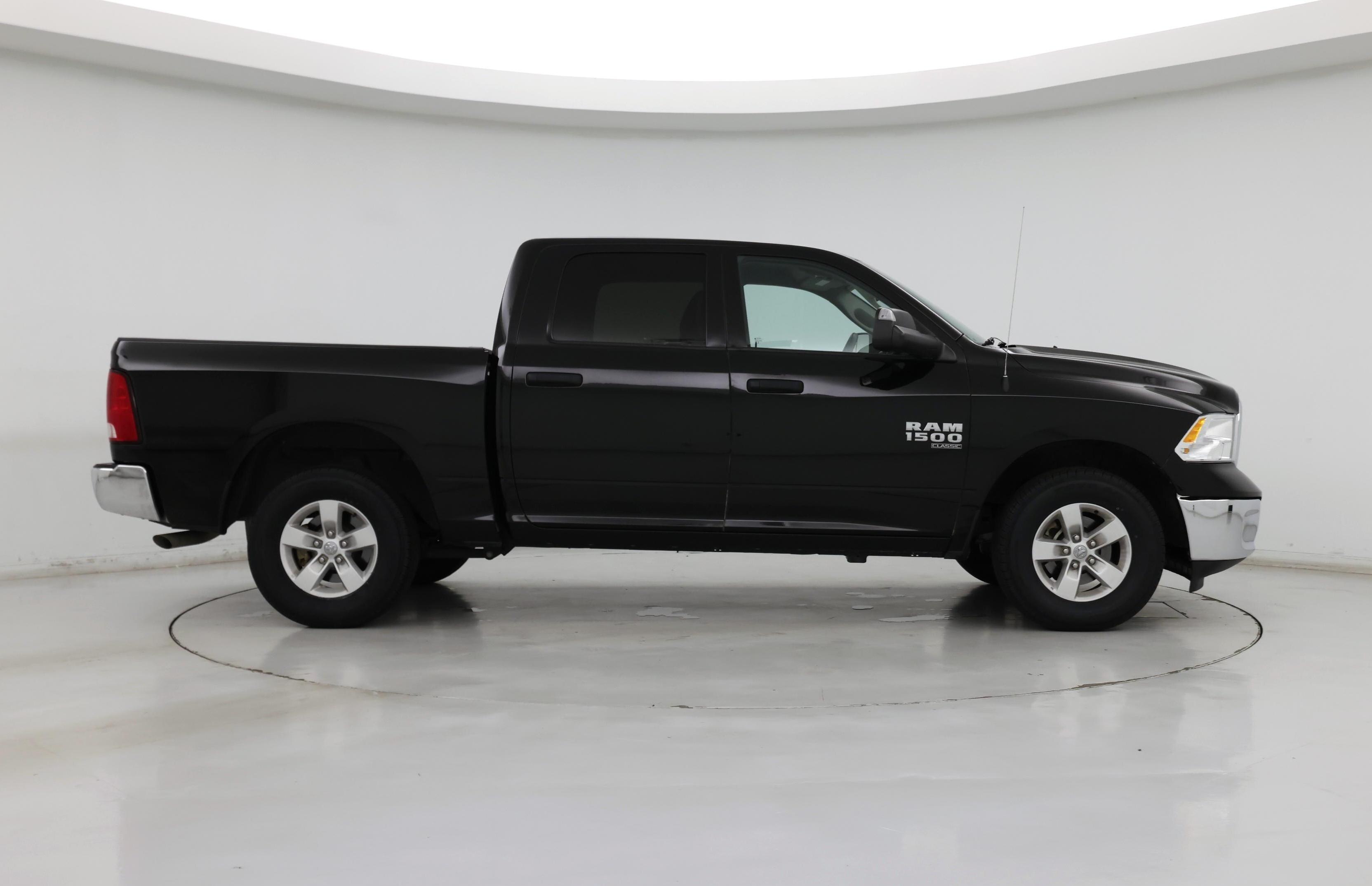 Thumbnail: 2023 RAM 1500 Classic - 7