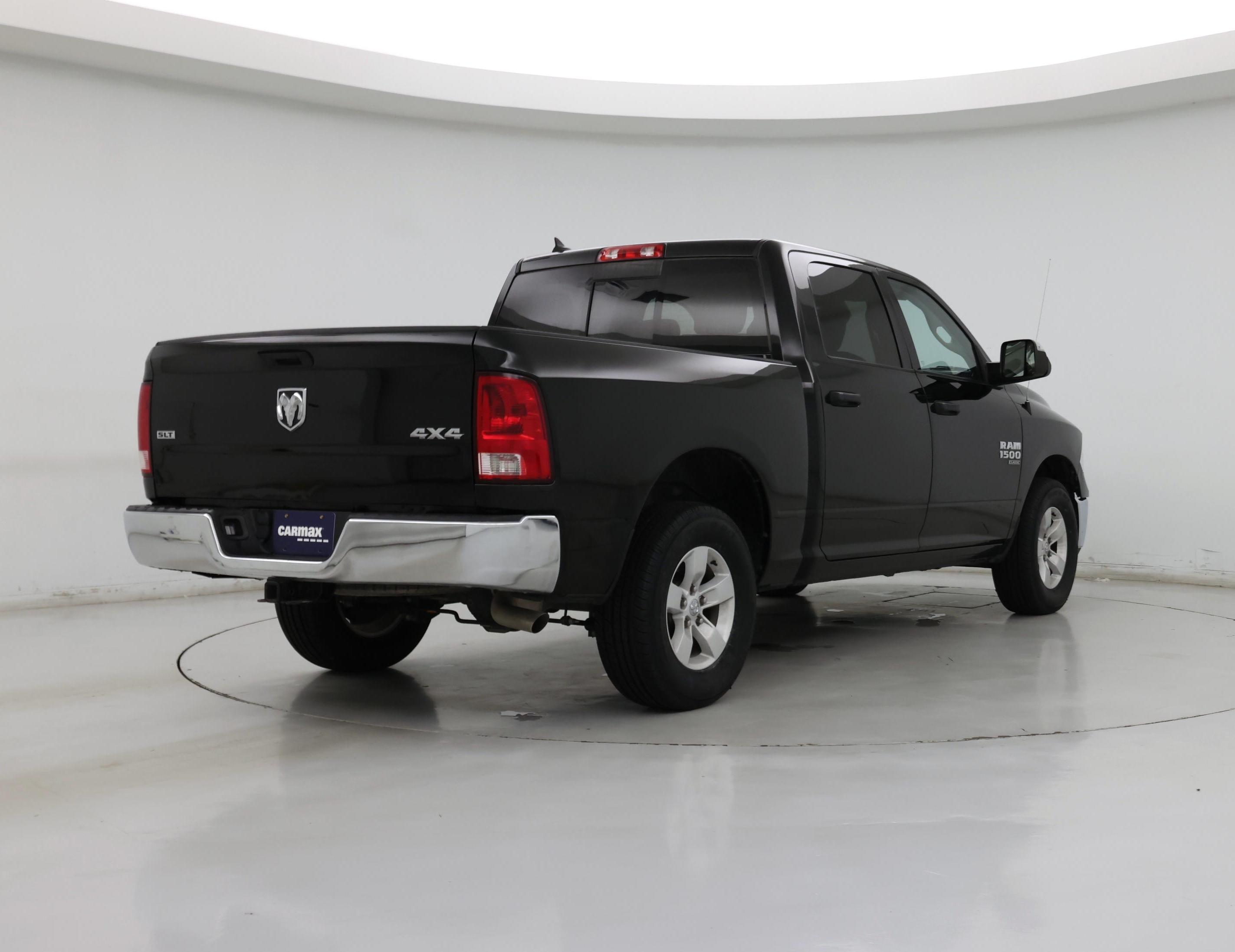 Thumbnail: 2023 RAM 1500 Classic - 8
