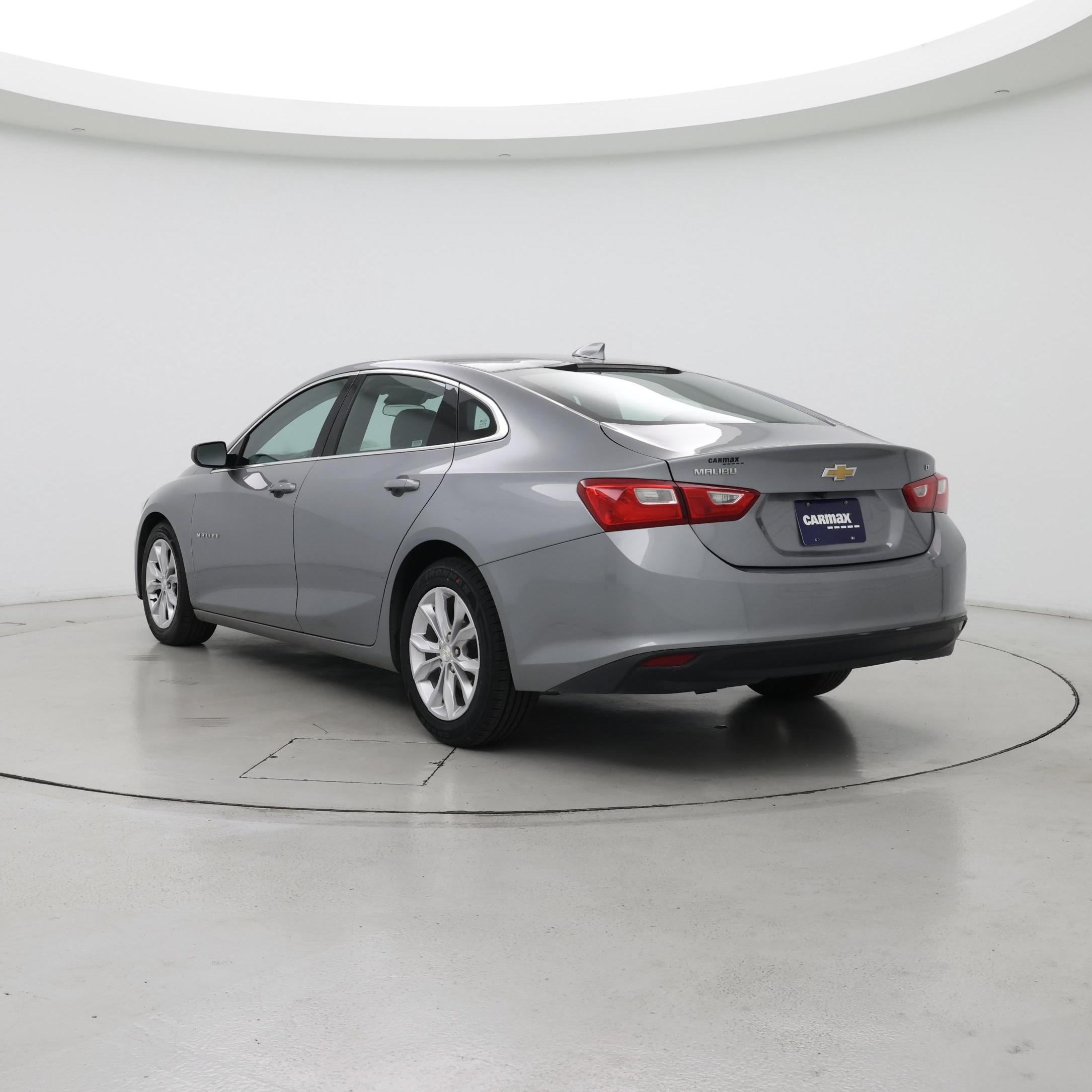 Thumbnail: 2023 Chevrolet Malibu - 2