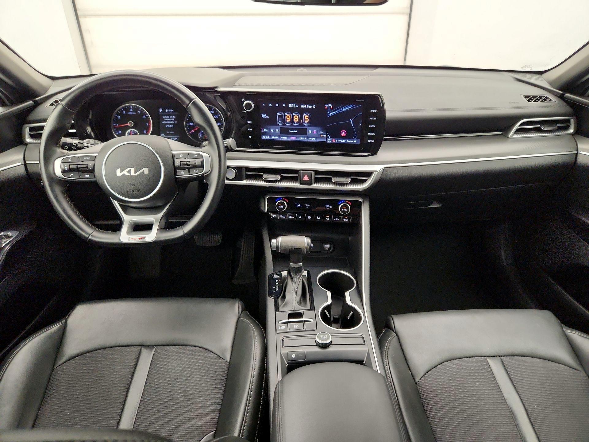 Thumbnail: 2022 Kia K5 - 9