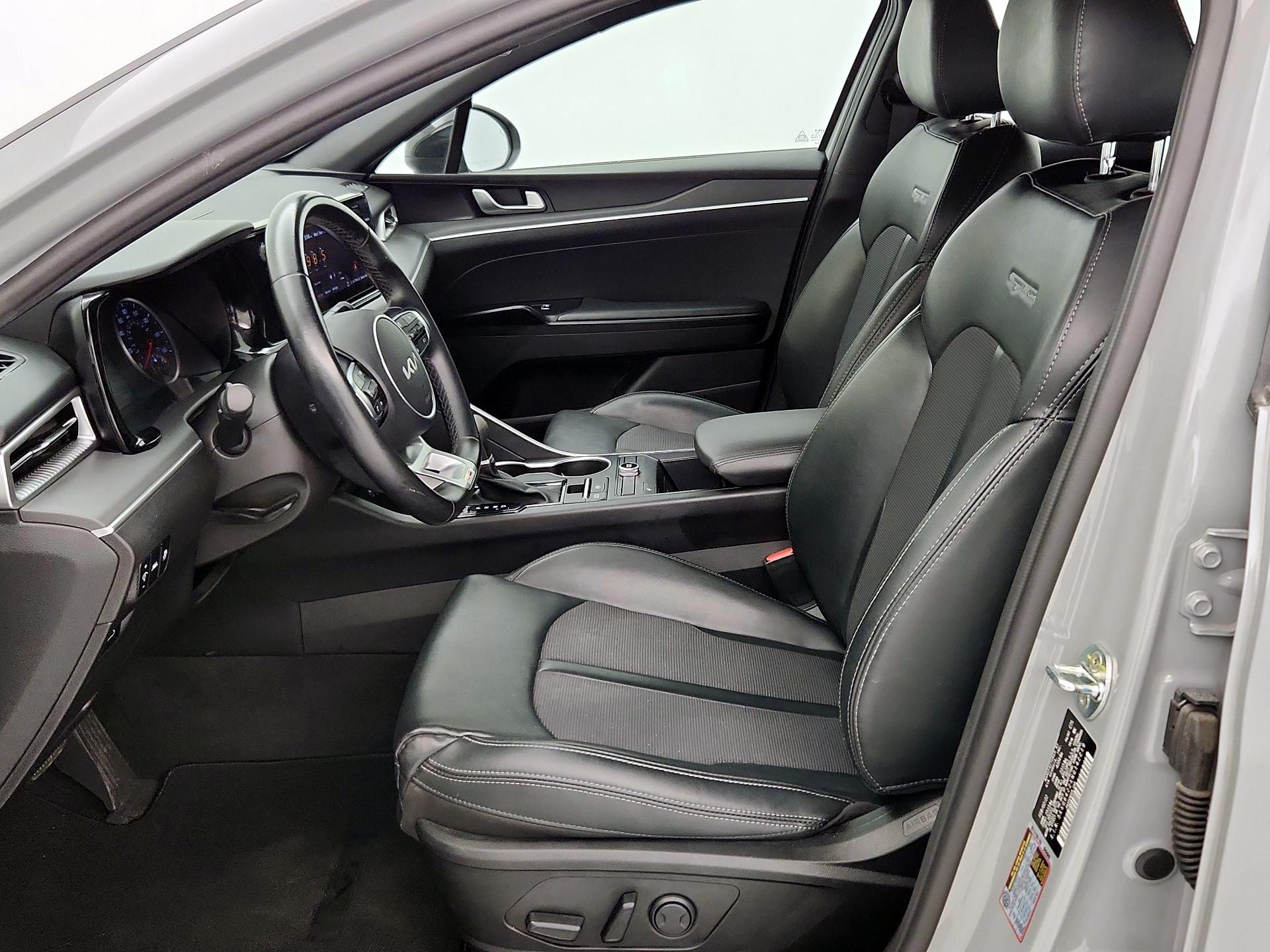 Thumbnail: 2022 Kia K5 - 11