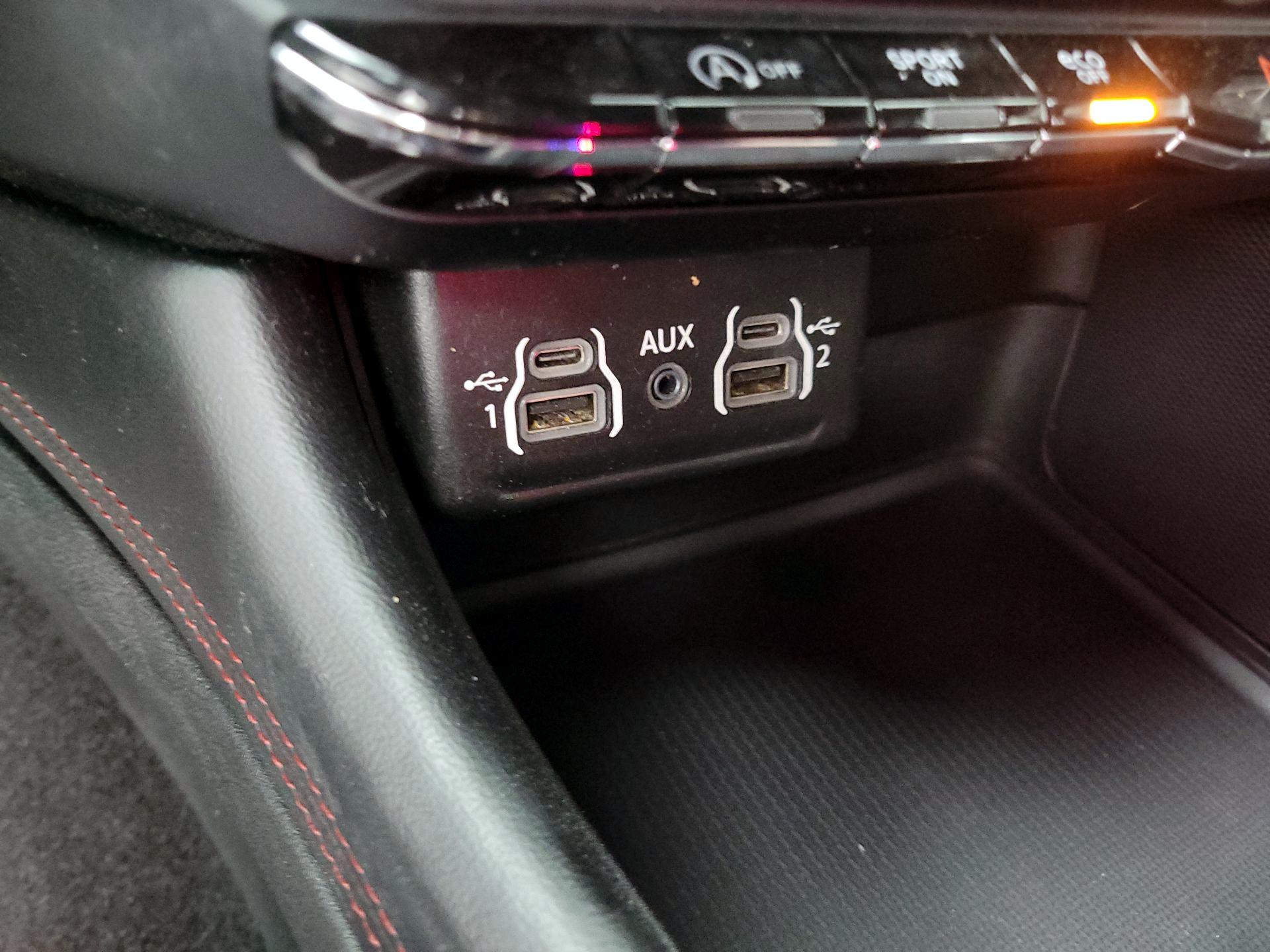 Thumbnail: 2023 Dodge Durango - 18