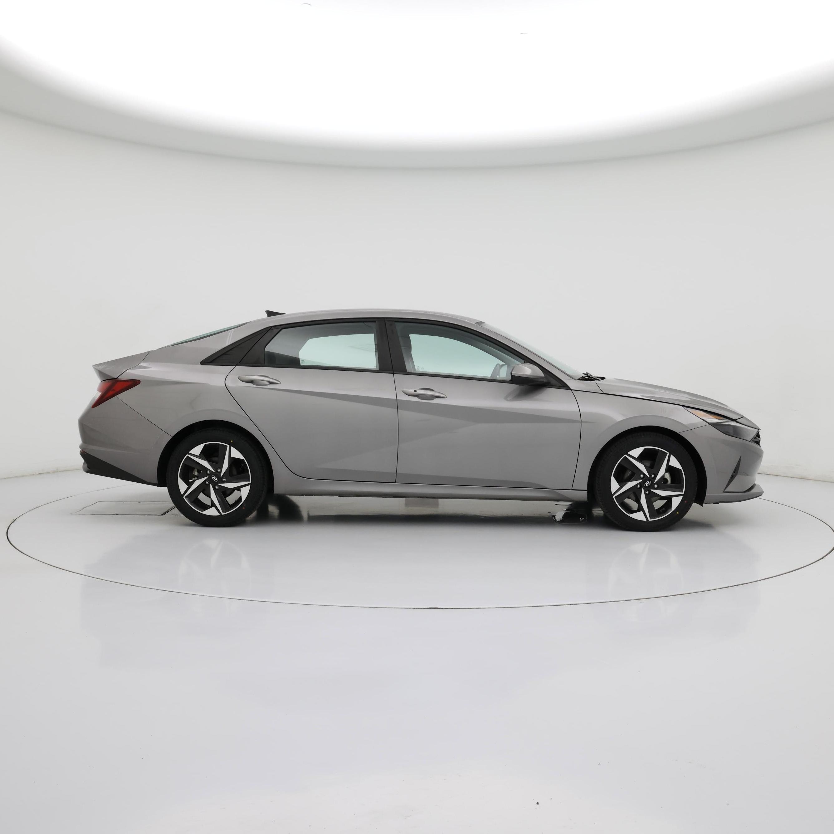 Thumbnail: 2023 Hyundai Elantra - 7