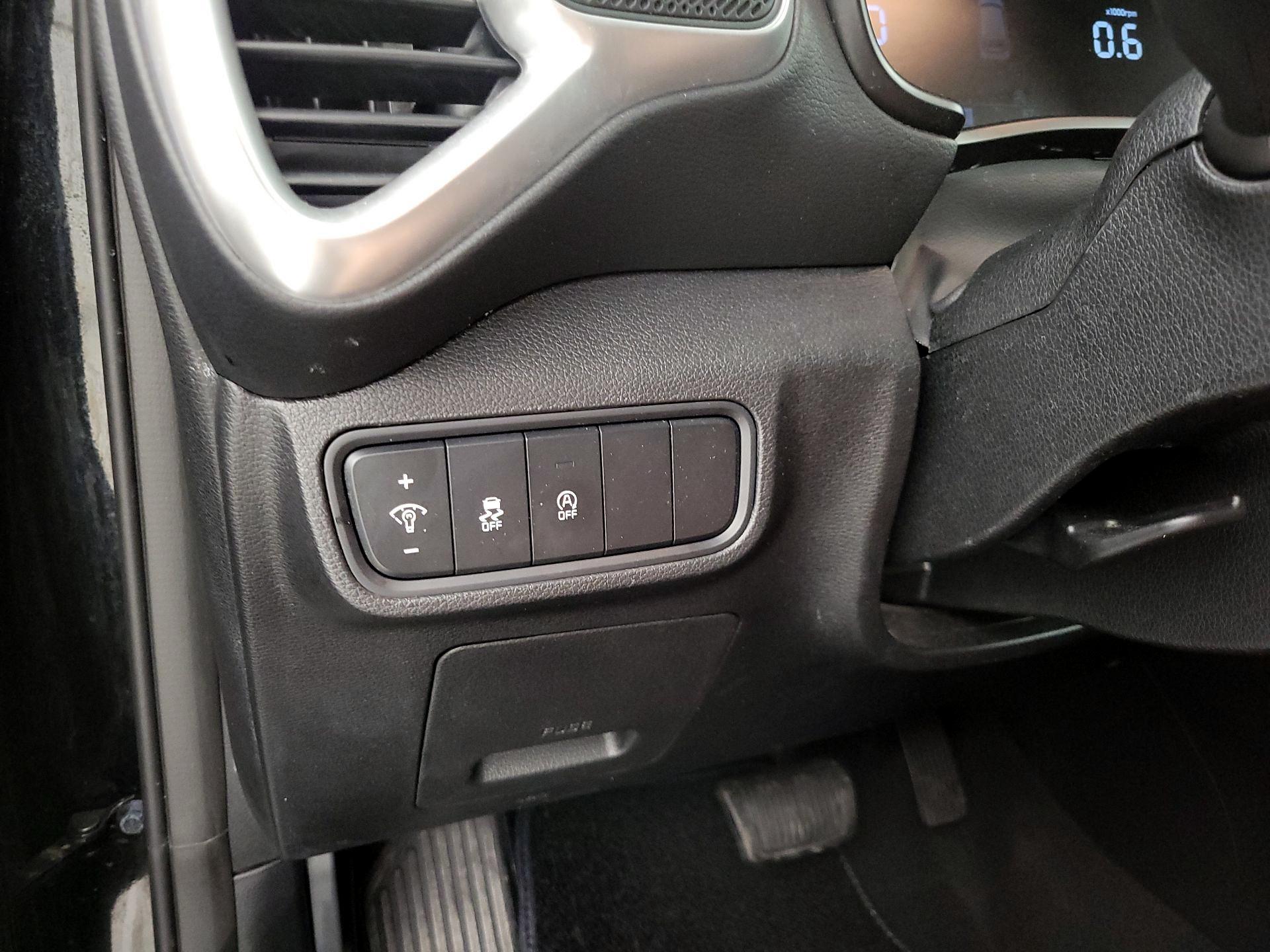 Thumbnail: 2023 Kia Soul - 13