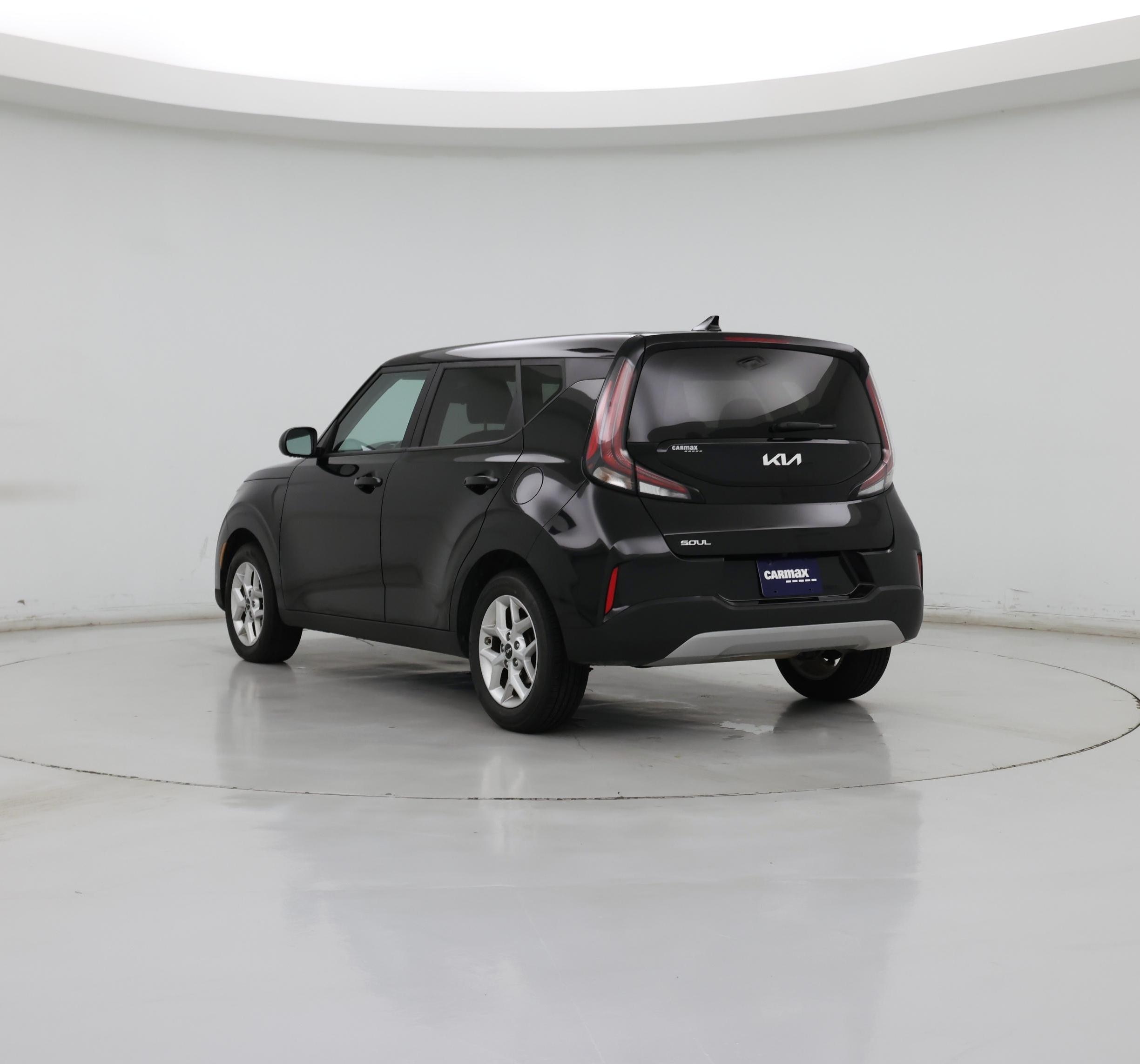 Thumbnail: 2023 Kia Soul - 2