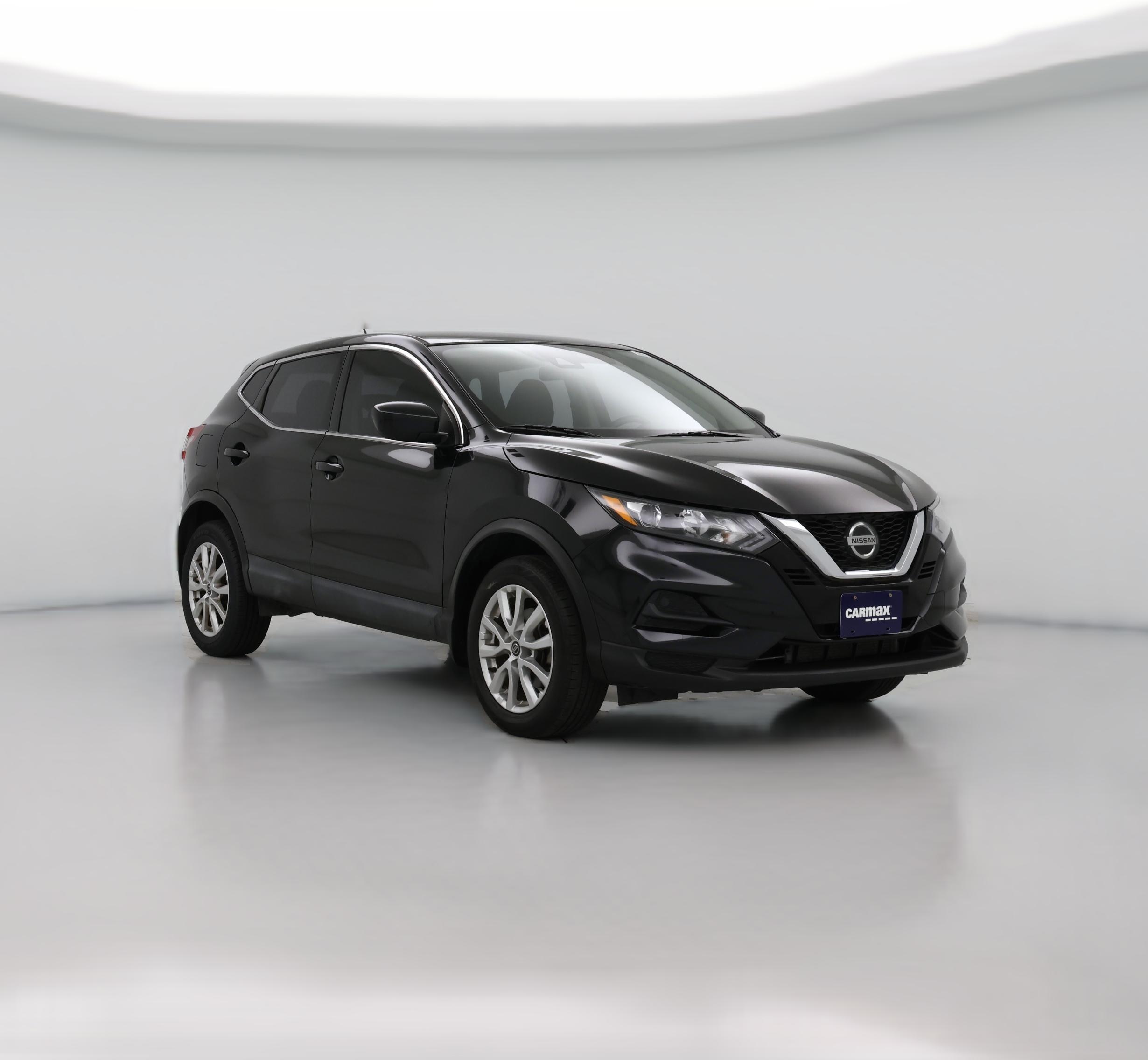 Thumbnail: 2020 Nissan Rogue Sport - 1