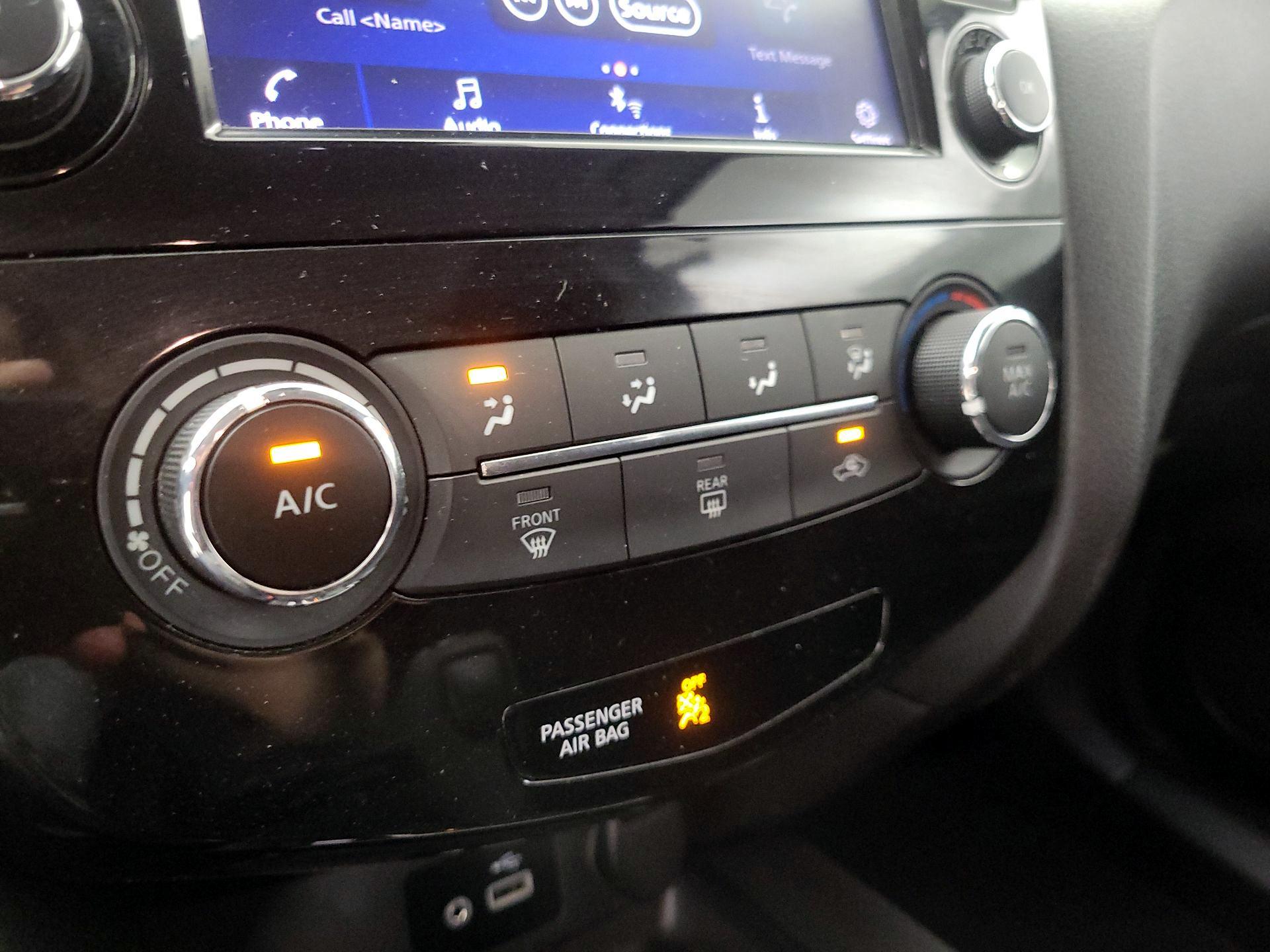 Thumbnail: 2020 Nissan Rogue Sport - 16