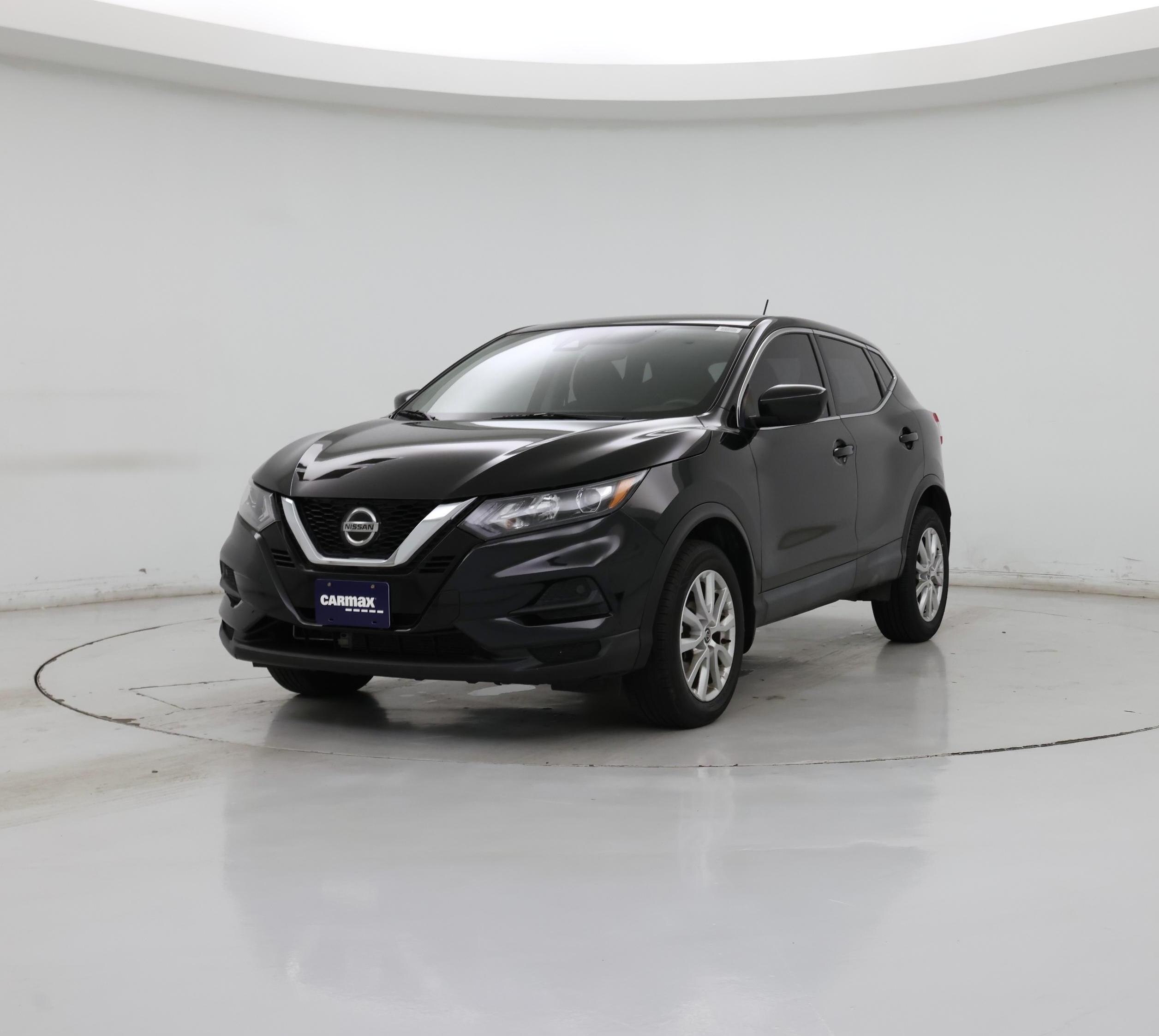 Thumbnail: 2020 Nissan Rogue Sport - 4
