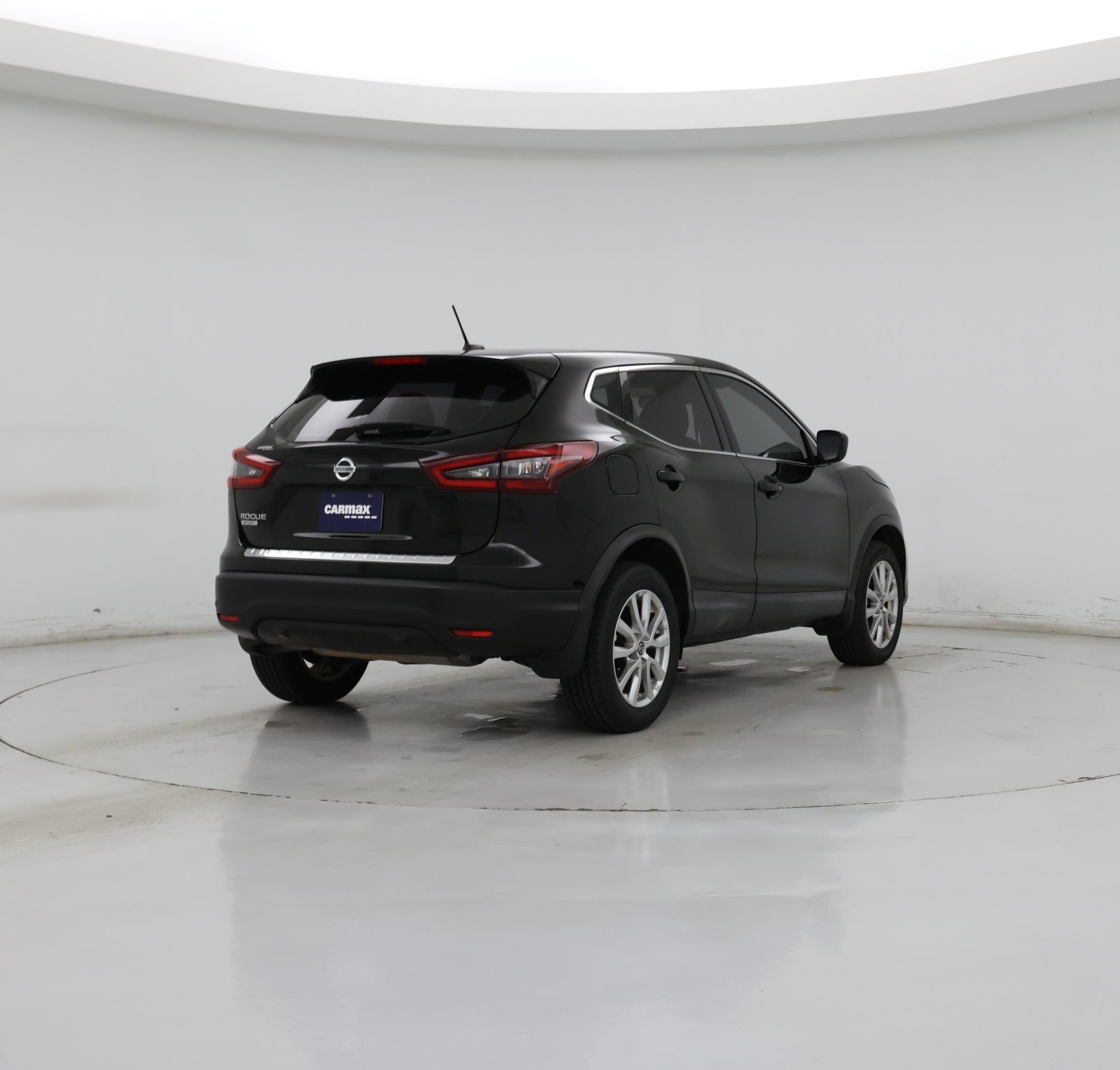 Thumbnail: 2020 Nissan Rogue Sport - 8