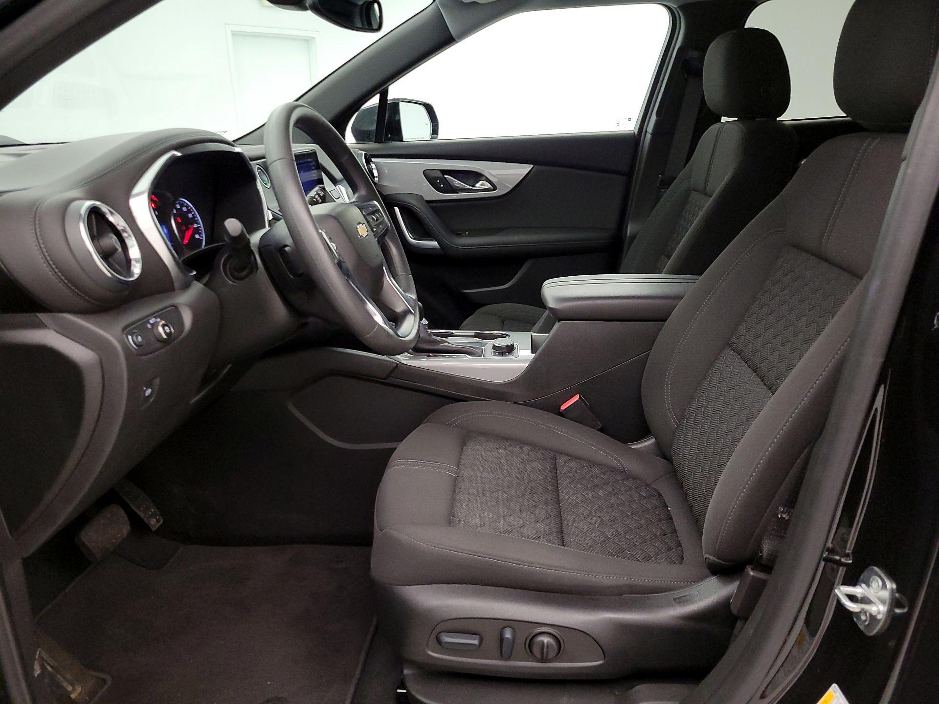 Thumbnail: 2022 Chevrolet Blazer - 11