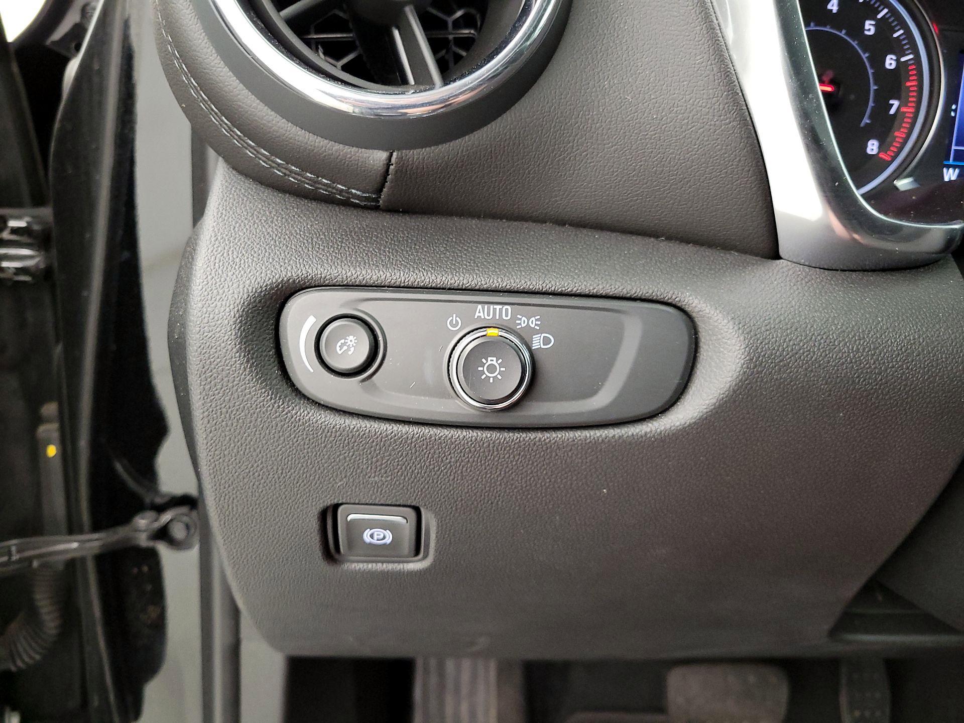 Thumbnail: 2022 Chevrolet Blazer - 13