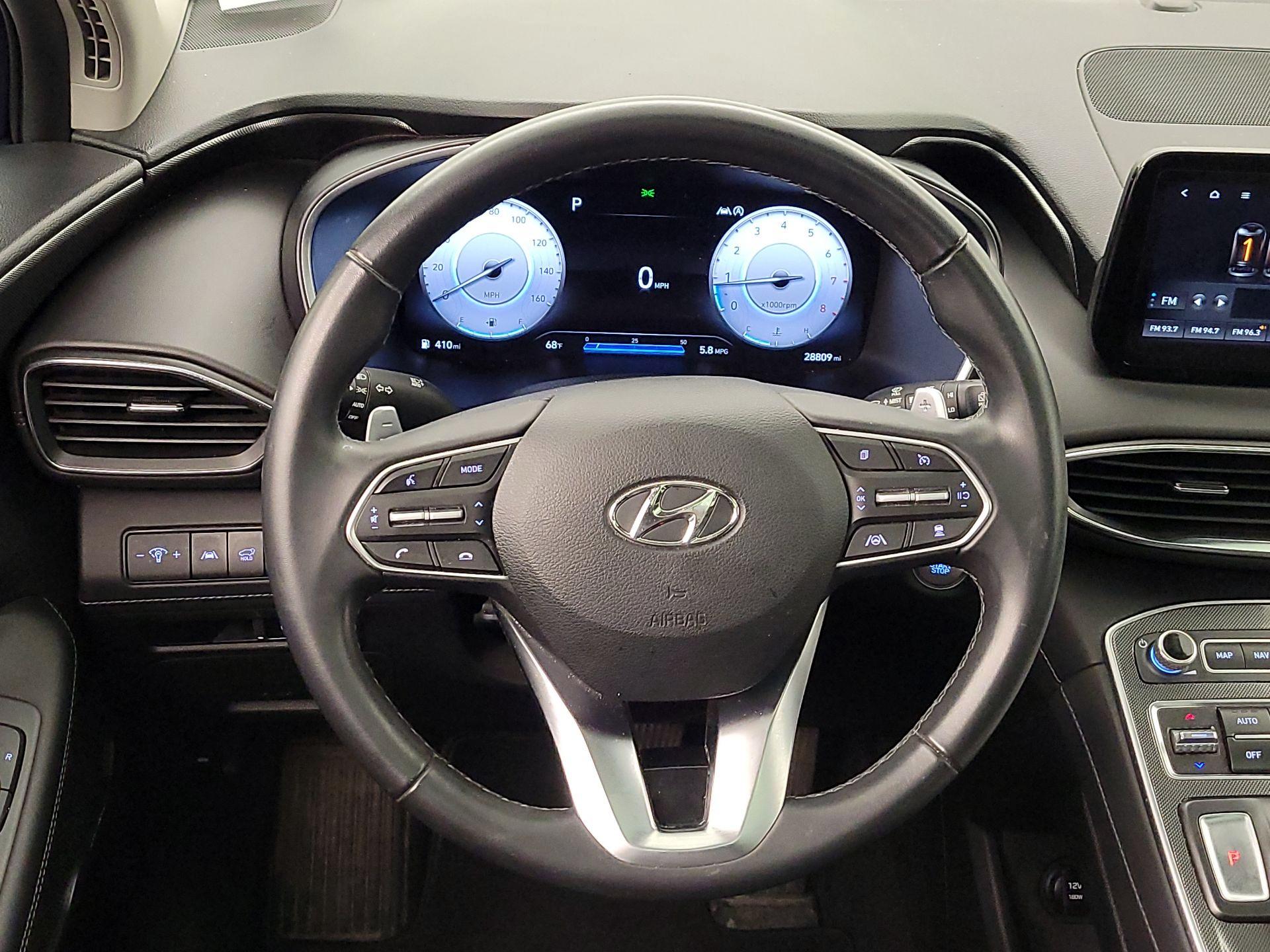 Thumbnail: 2022 Hyundai Santa Fe - 10