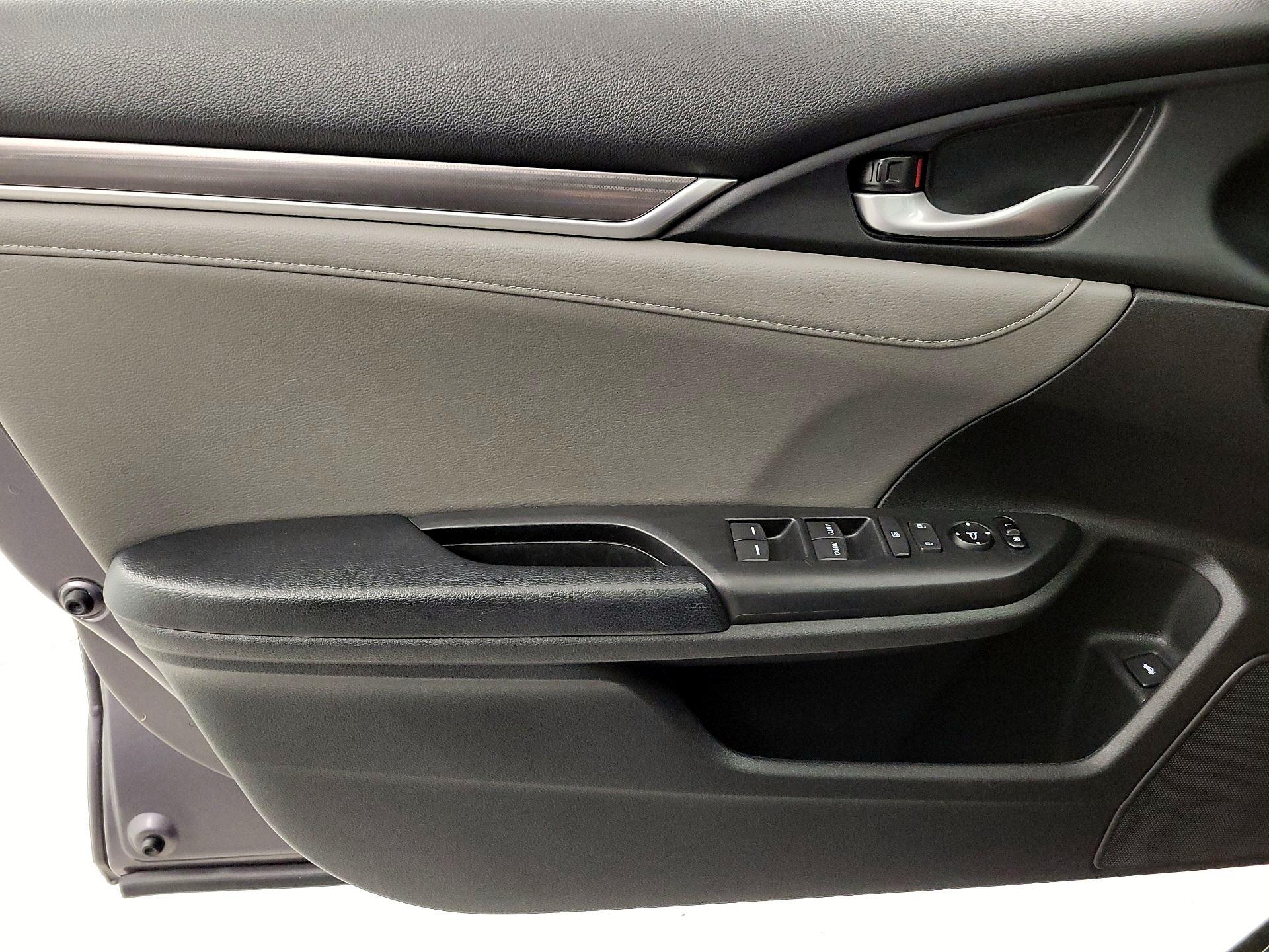 Thumbnail: 2020 Honda Civic - 12