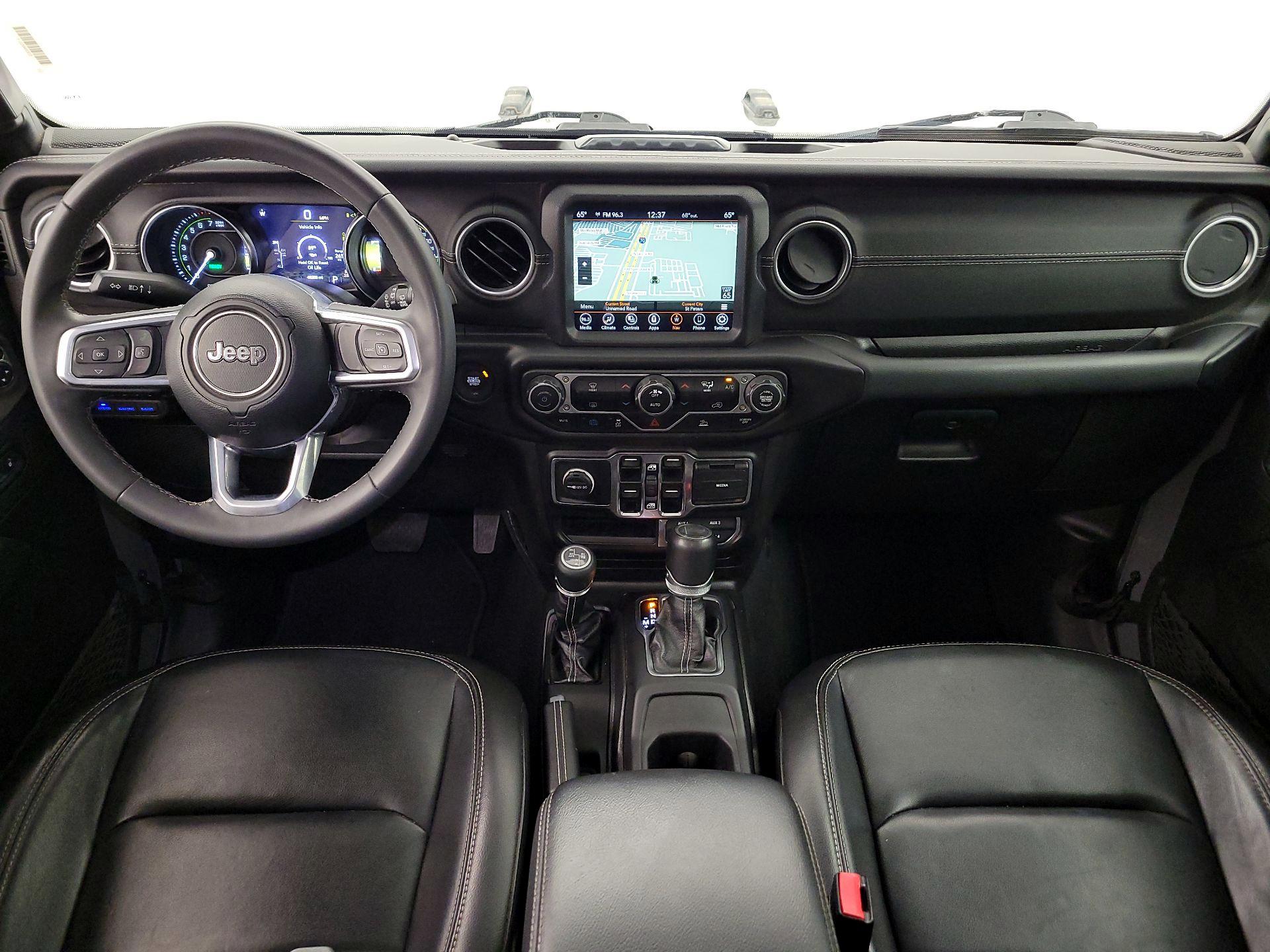 Thumbnail: 2023 Jeep Wrangler - 9