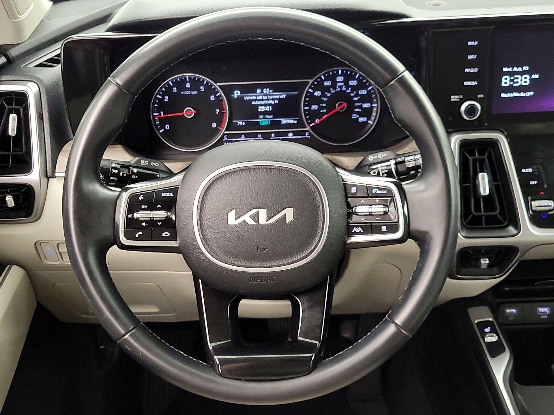 Thumbnail: 2022 Kia Sorento - 10