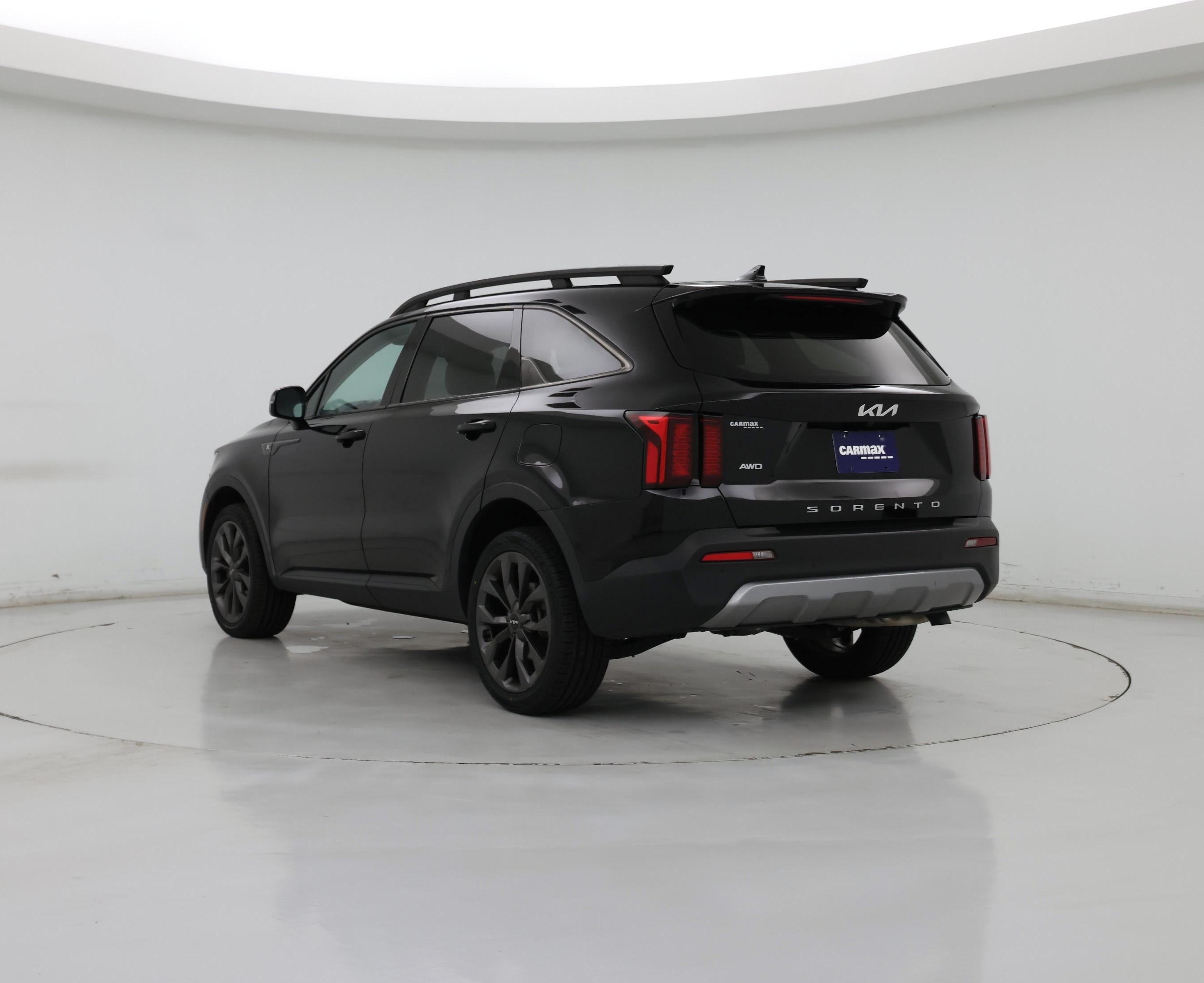 Thumbnail: 2022 Kia Sorento - 2