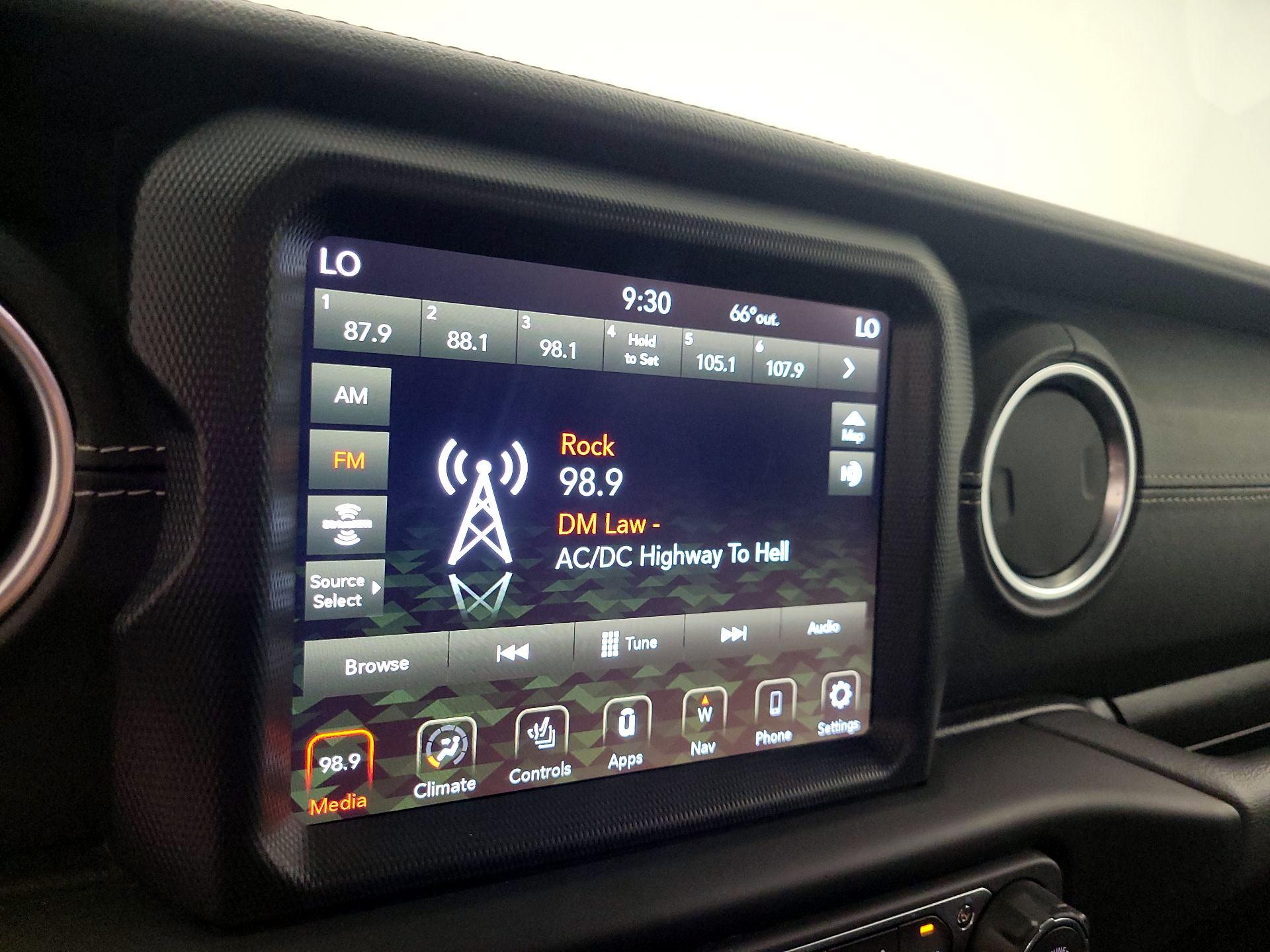 Thumbnail: 2023 Jeep Wrangler - 16