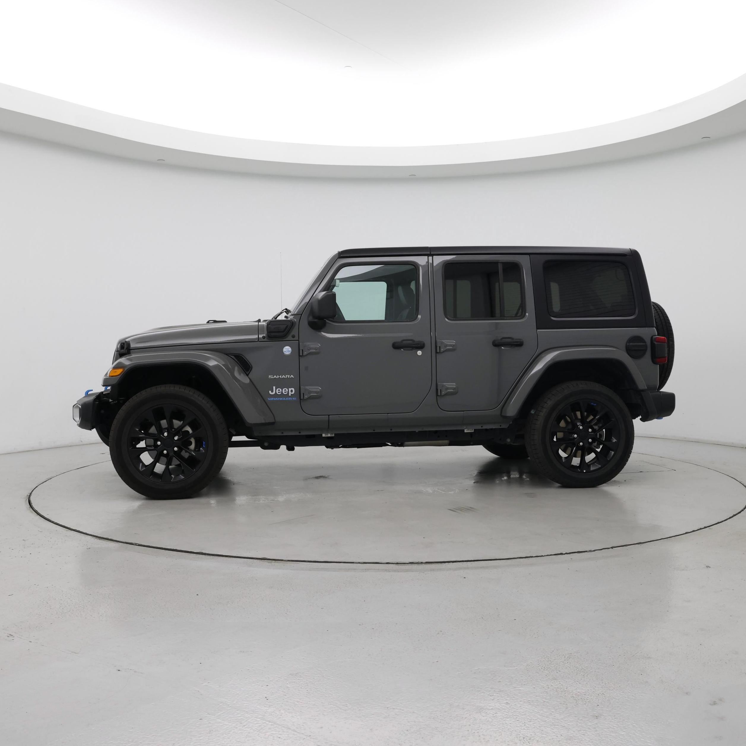 Thumbnail: 2023 Jeep Wrangler - 3