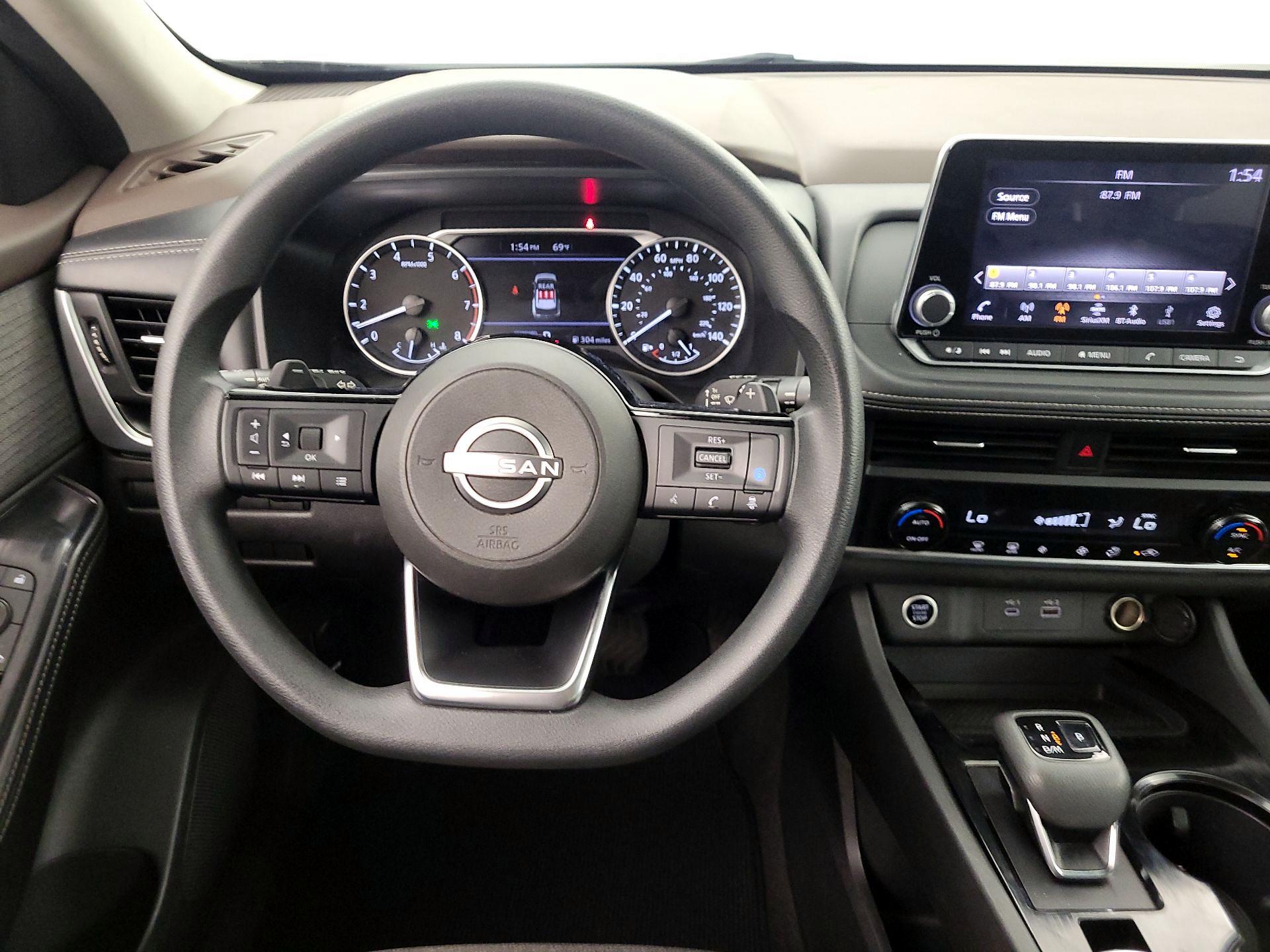Thumbnail: 2023 Nissan Rogue - 10