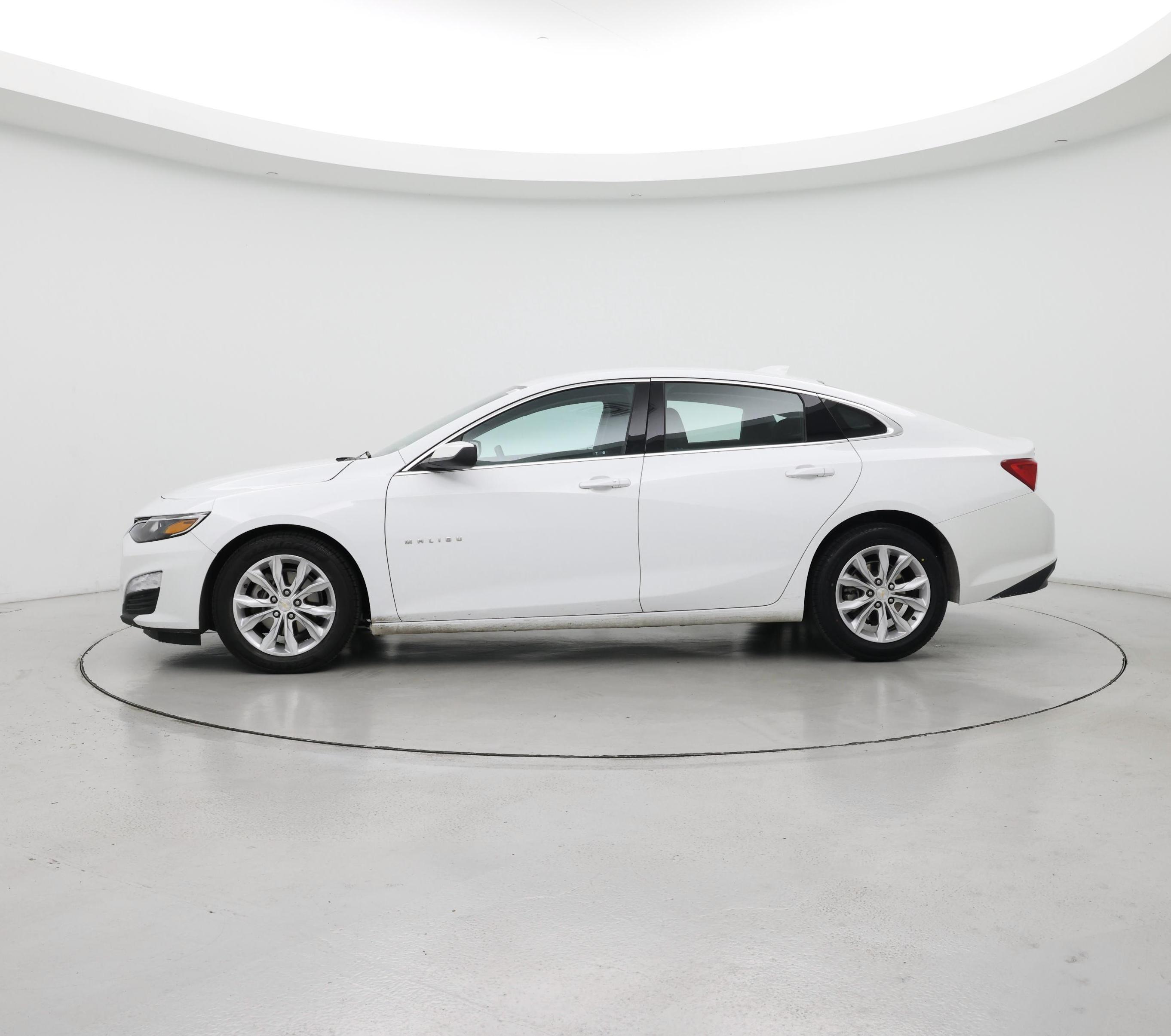Thumbnail: 2023 Chevrolet Malibu - 3