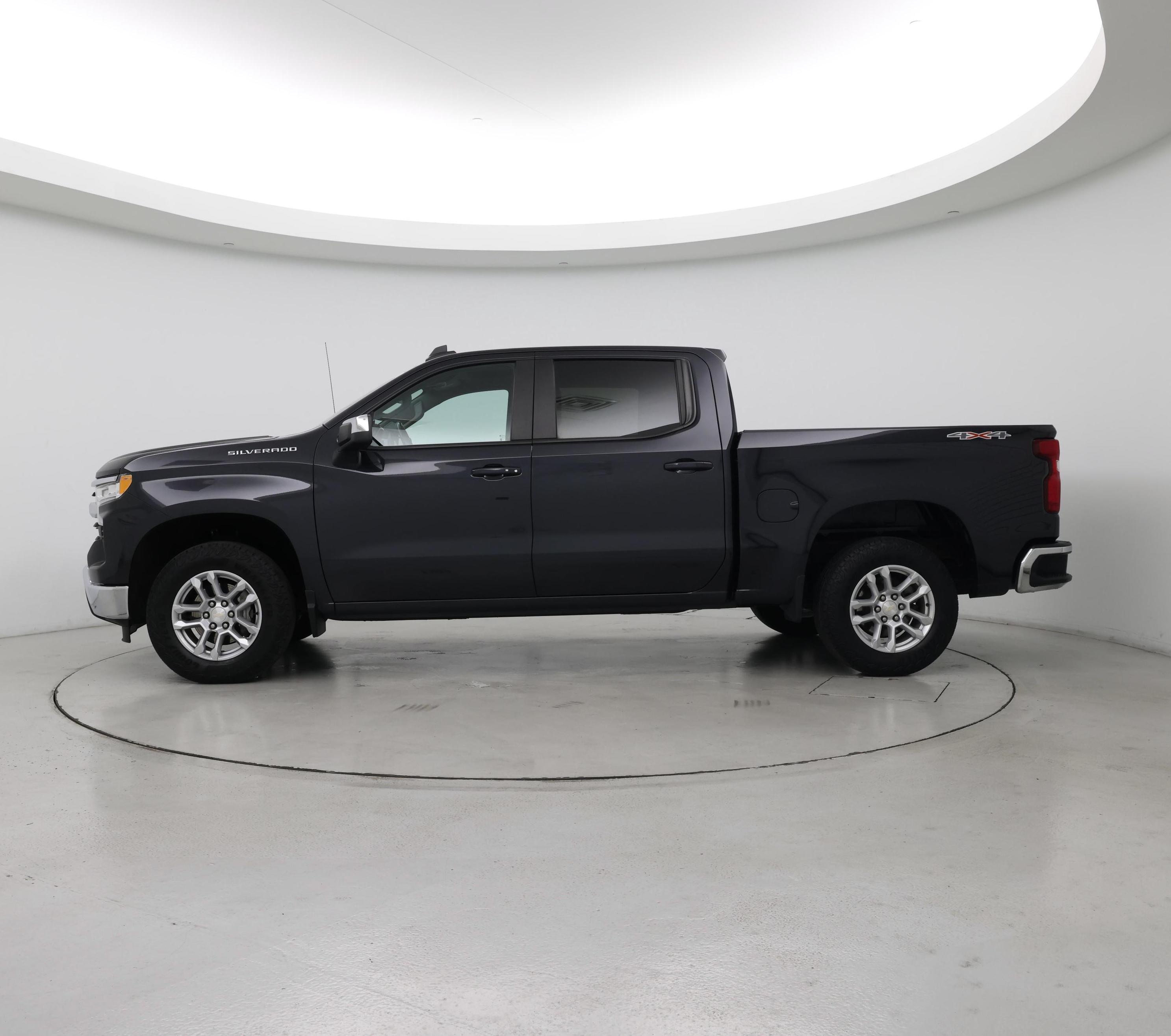 Thumbnail: 2022 Chevrolet Silverado 1500 - 3