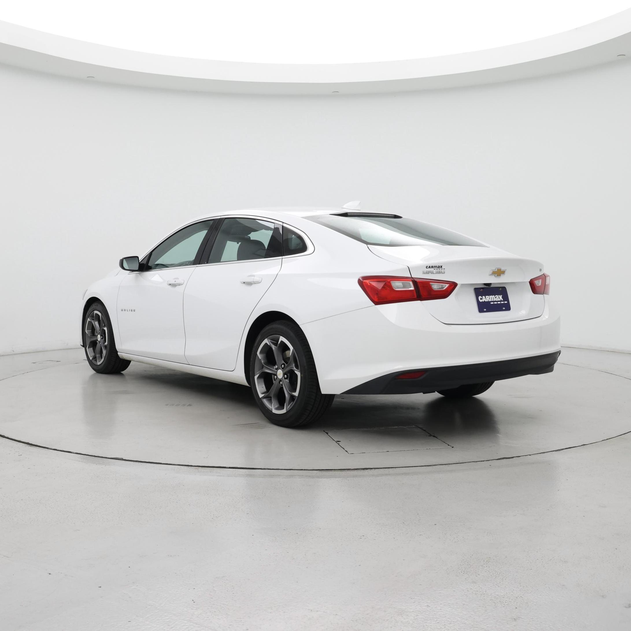 Thumbnail: 2023 Chevrolet Malibu - 2