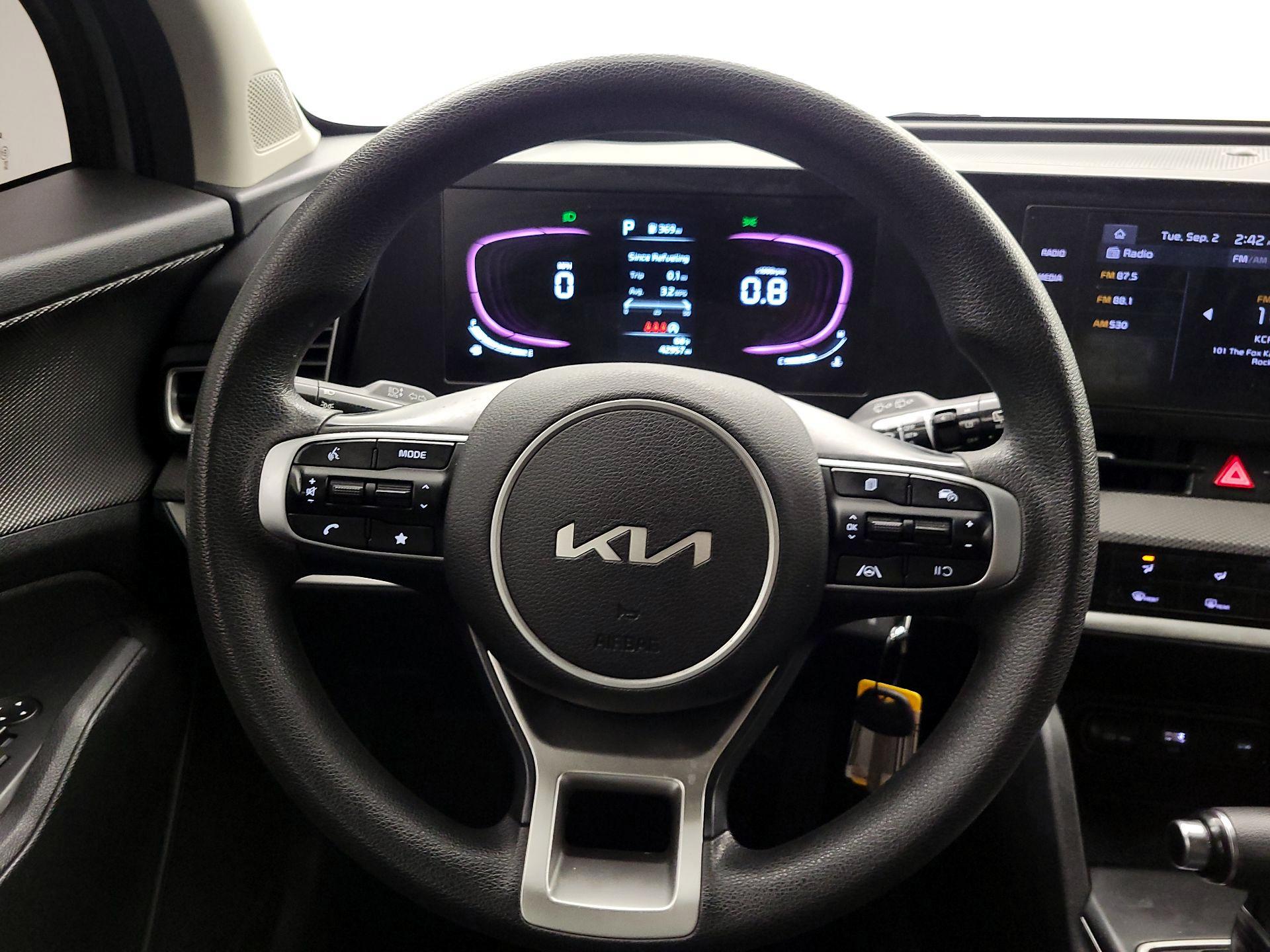 Thumbnail: 2023 Kia Sportage - 10