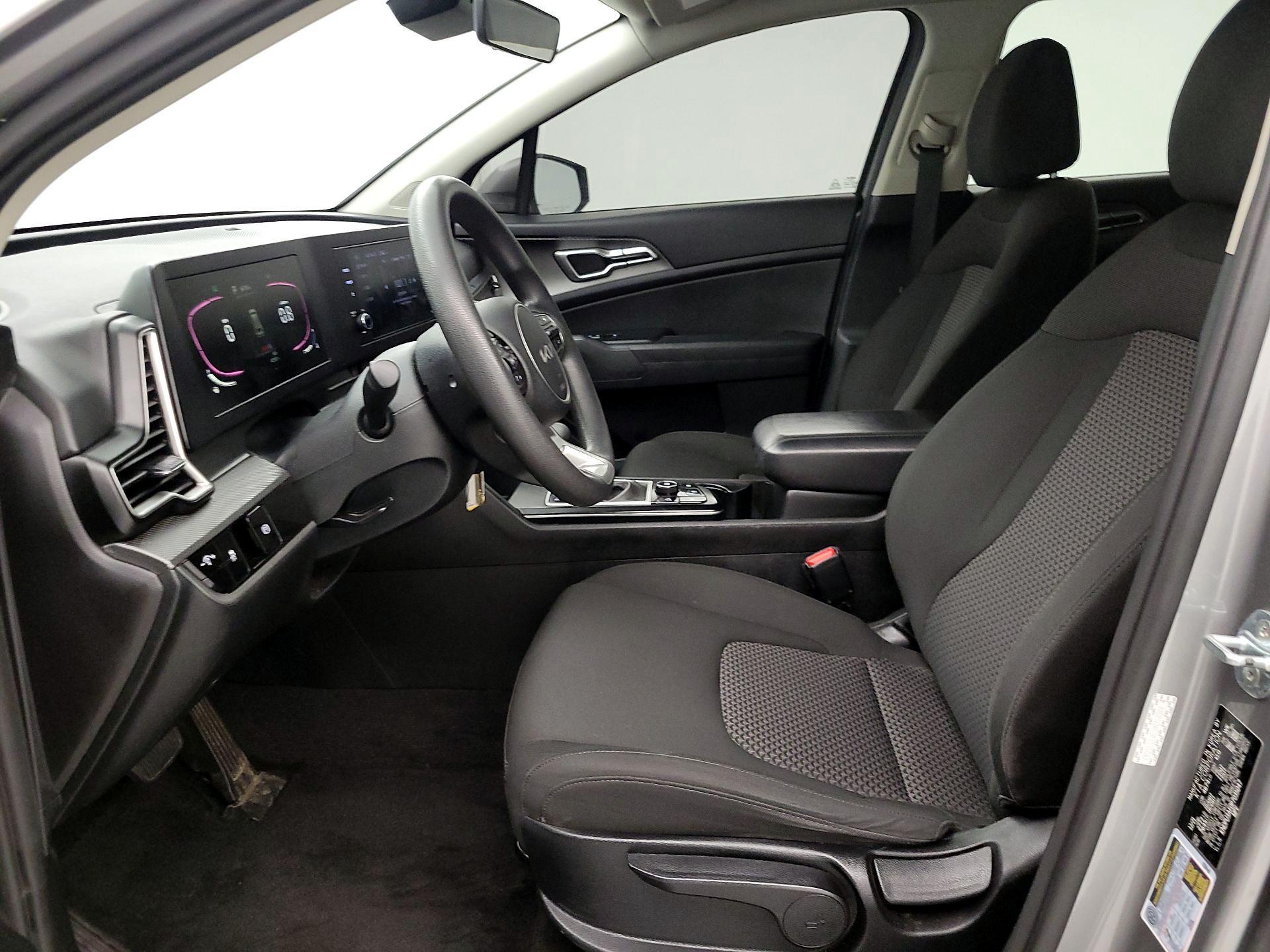Thumbnail: 2023 Kia Sportage - 11
