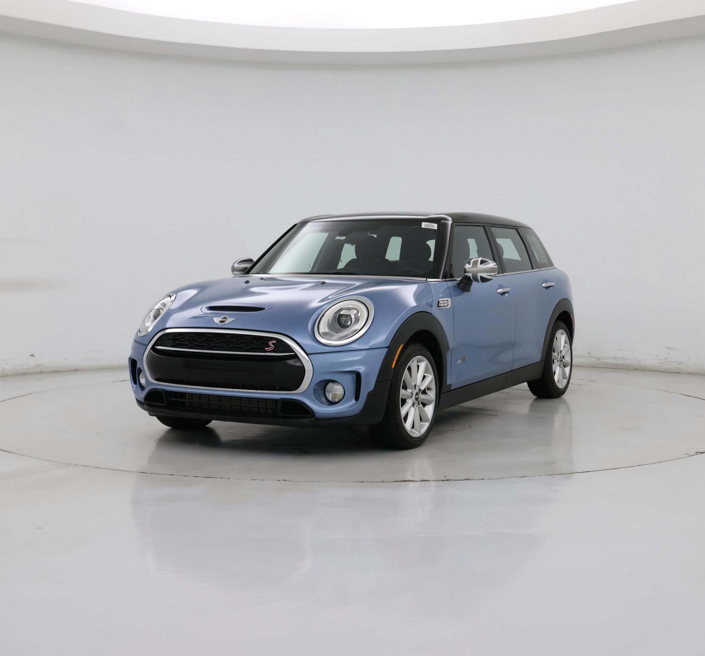 Thumbnail: 2017 MINI Cooper Clubman - 4