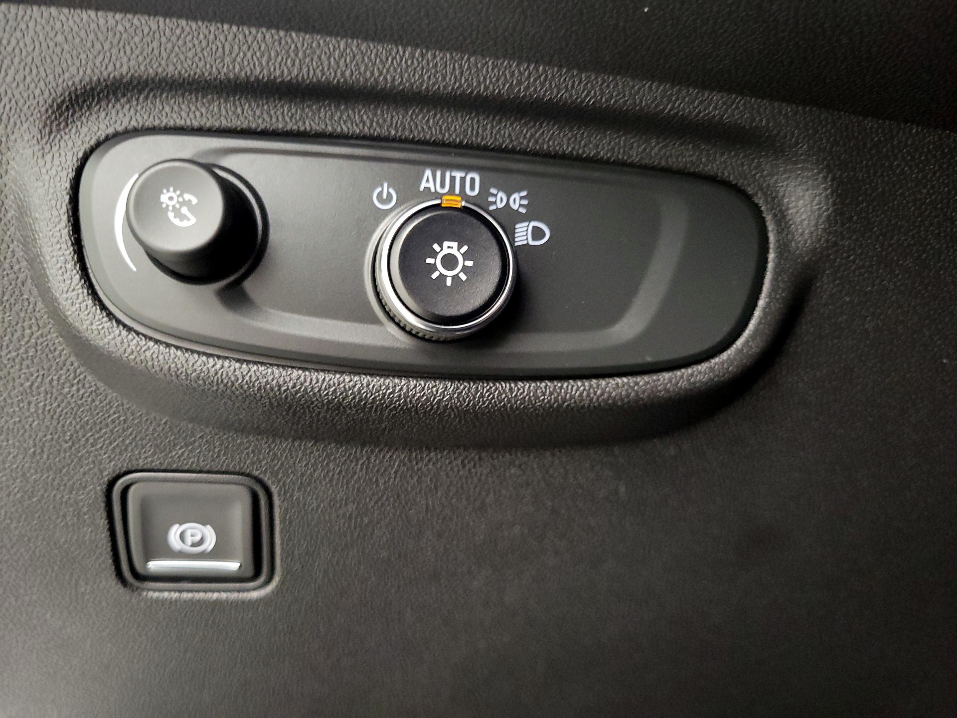 Thumbnail: 2023 GMC Terrain - 13