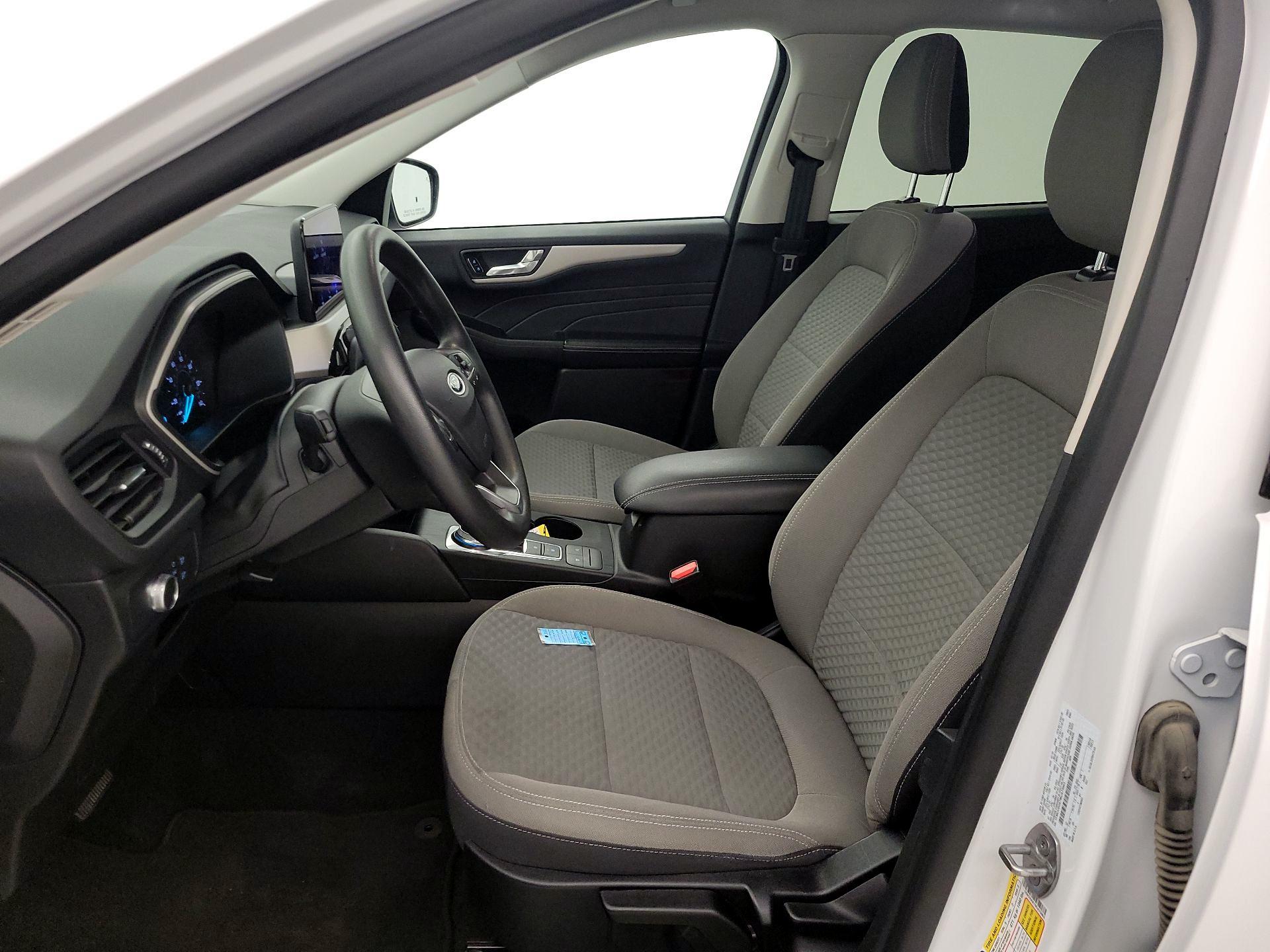 Thumbnail: 2021 Ford Escape - 11