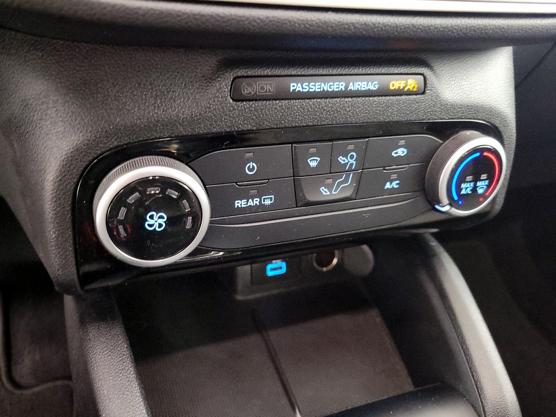 Thumbnail: 2021 Ford Escape - 16