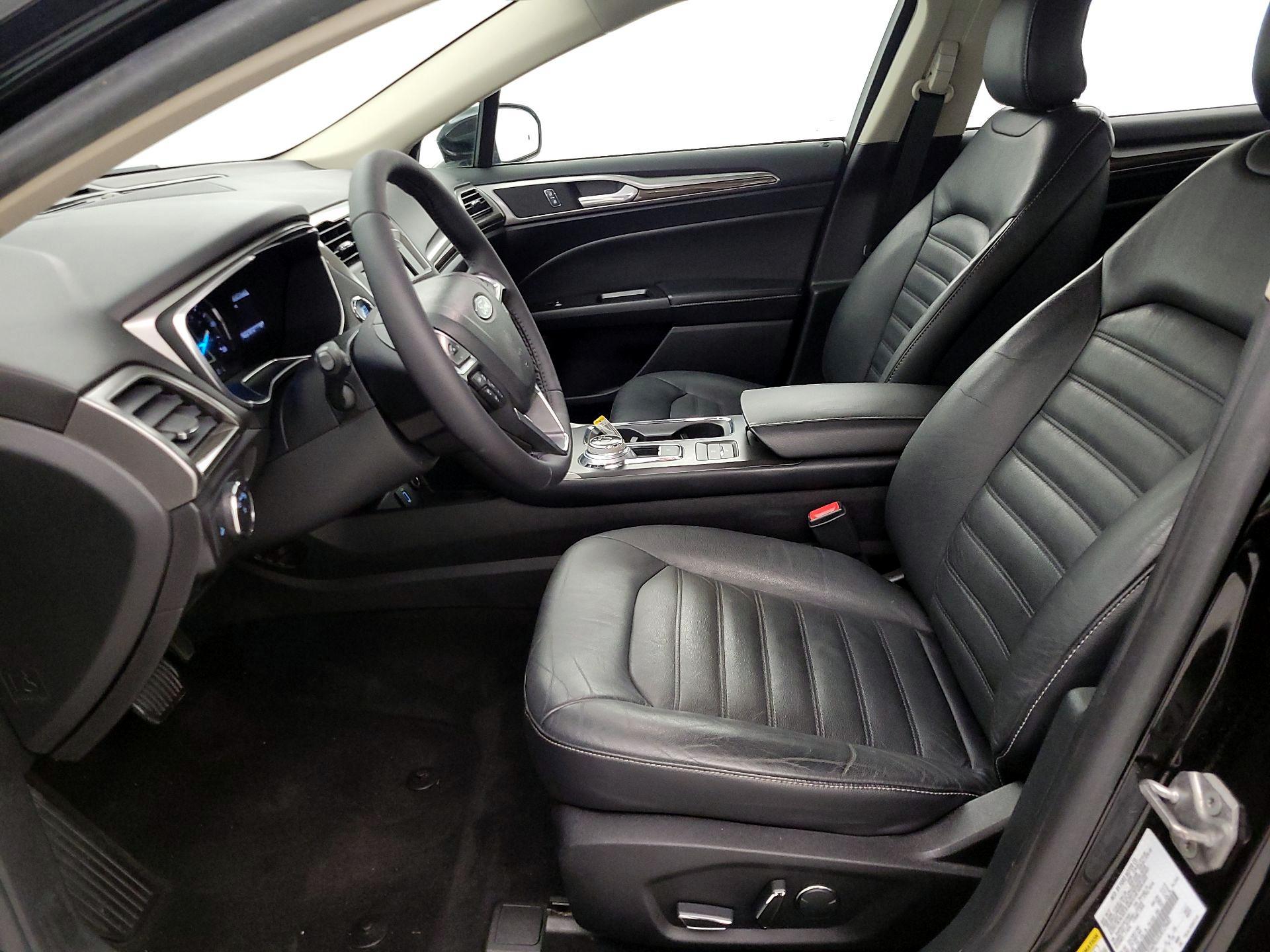 Thumbnail: 2018 Ford Fusion - 11