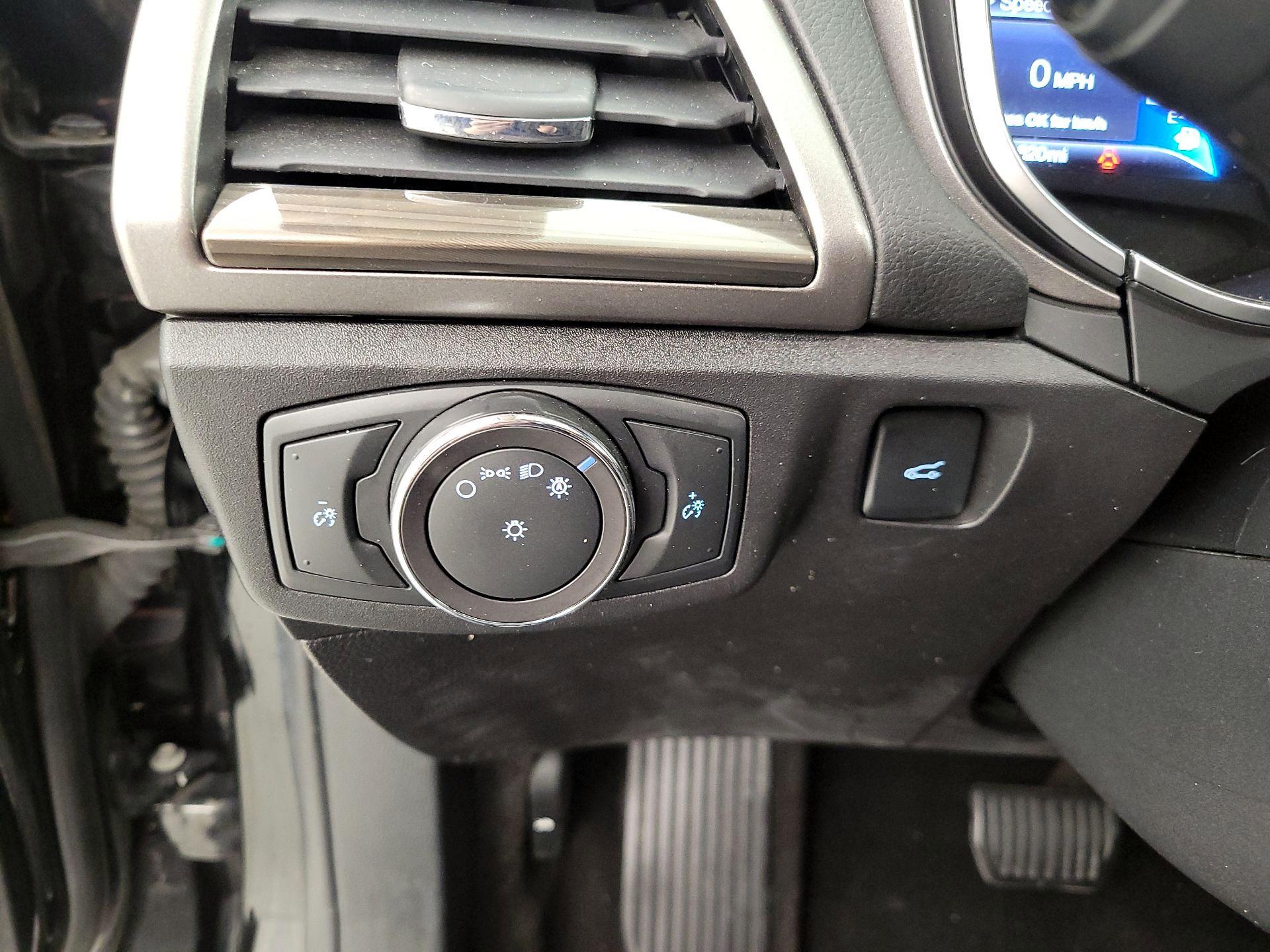 Thumbnail: 2018 Ford Fusion - 13